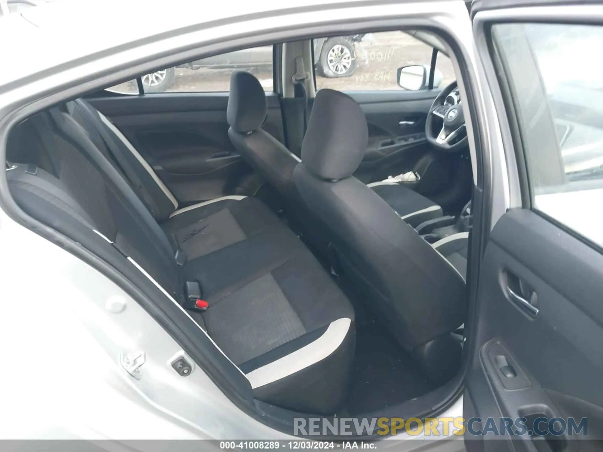 8 Photograph of a damaged car 3N1CN8EV8ML844199 NISSAN VERSA 2021