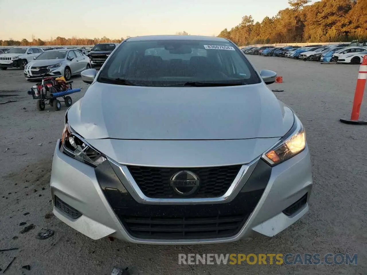 5 Photograph of a damaged car 3N1CN8EV8ML856675 NISSAN VERSA 2021