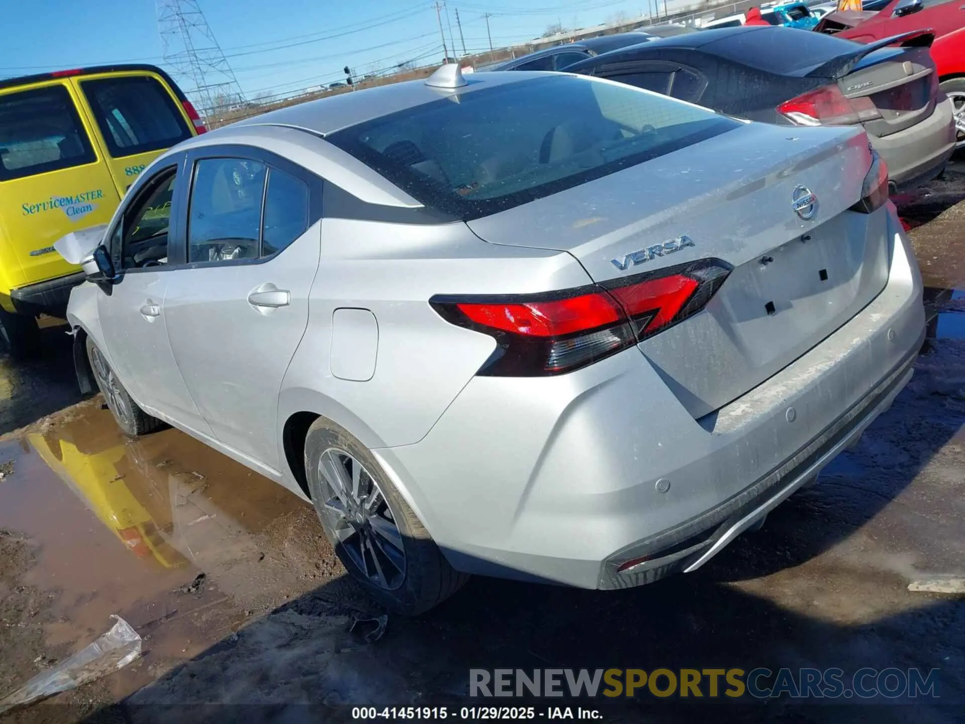 3 Photograph of a damaged car 3N1CN8EV8ML871421 NISSAN VERSA 2021