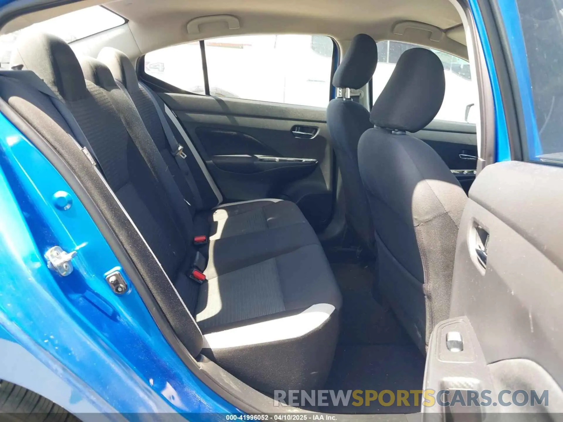 8 Photograph of a damaged car 3N1CN8EV8ML876344 NISSAN VERSA 2021
