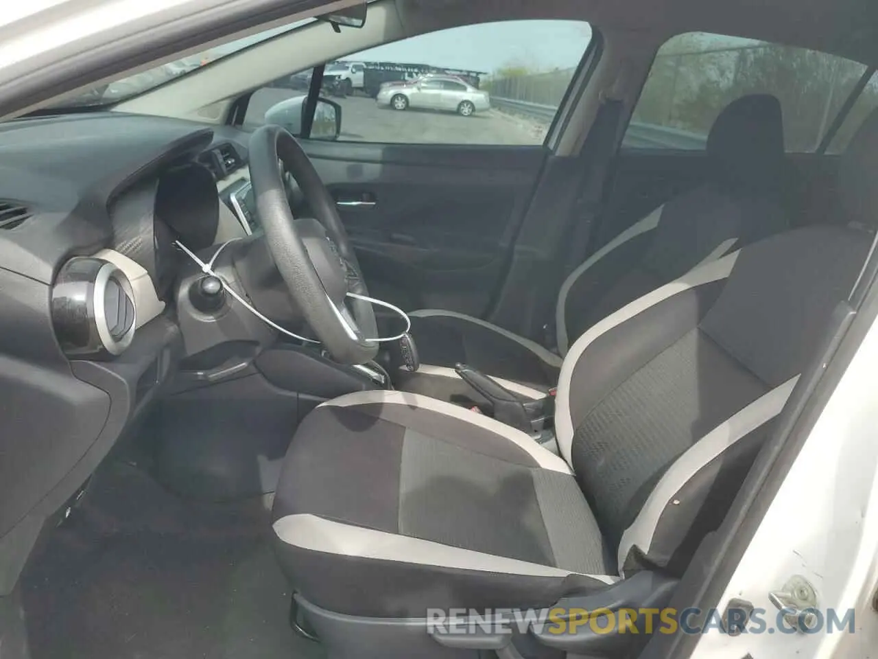 7 Photograph of a damaged car 3N1CN8EV8ML882340 NISSAN VERSA 2021
