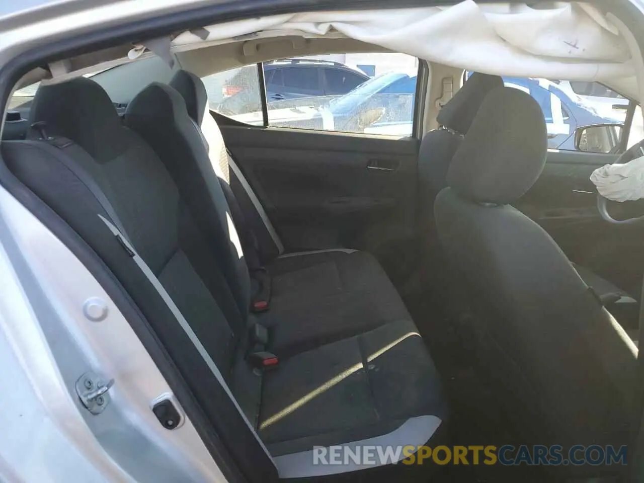10 Photograph of a damaged car 3N1CN8EV8ML887862 NISSAN VERSA 2021