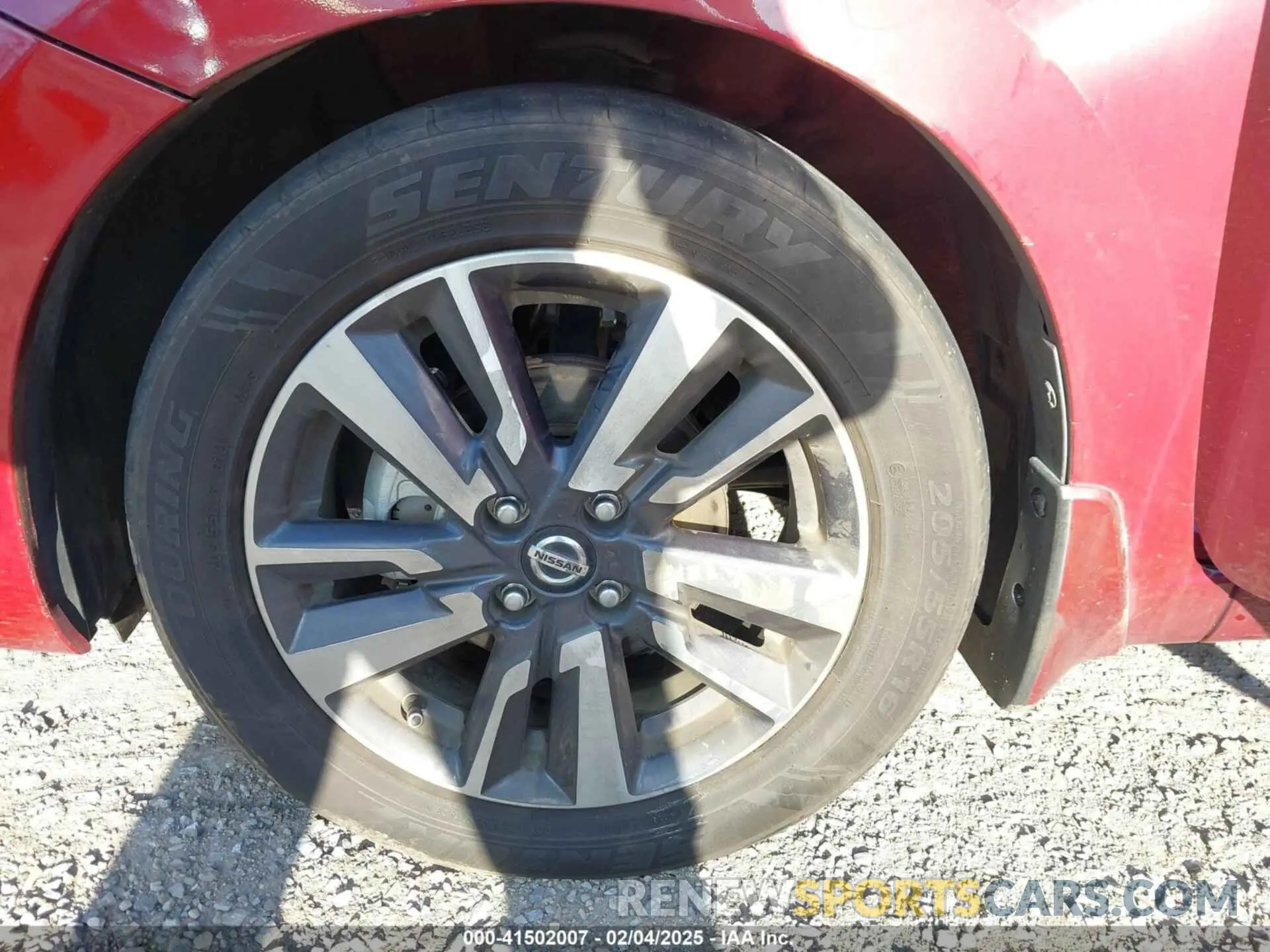 12 Photograph of a damaged car 3N1CN8EV8ML923422 NISSAN VERSA 2021