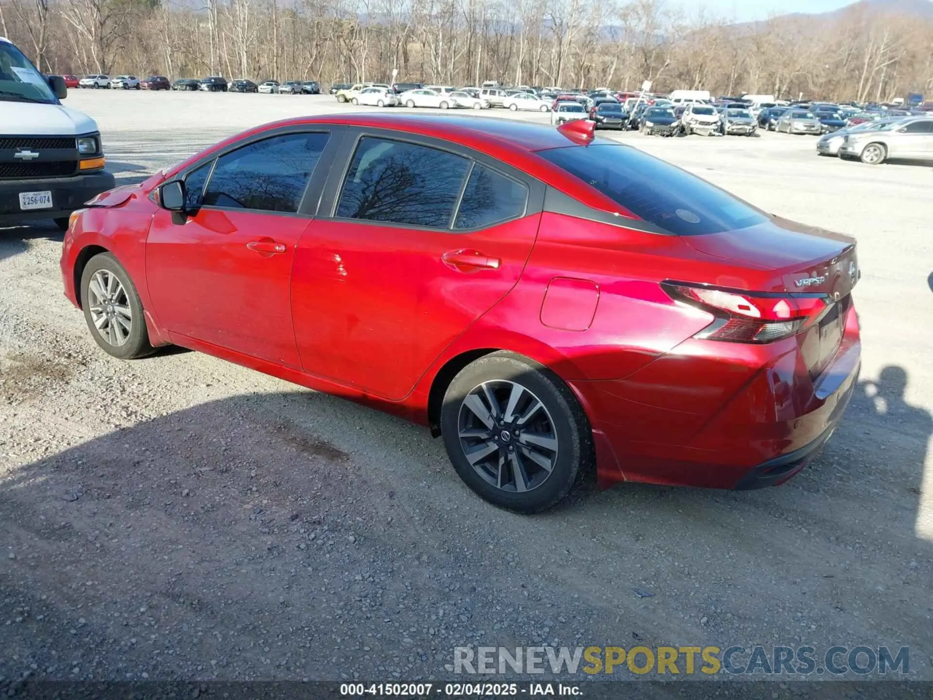 3 Photograph of a damaged car 3N1CN8EV8ML923422 NISSAN VERSA 2021