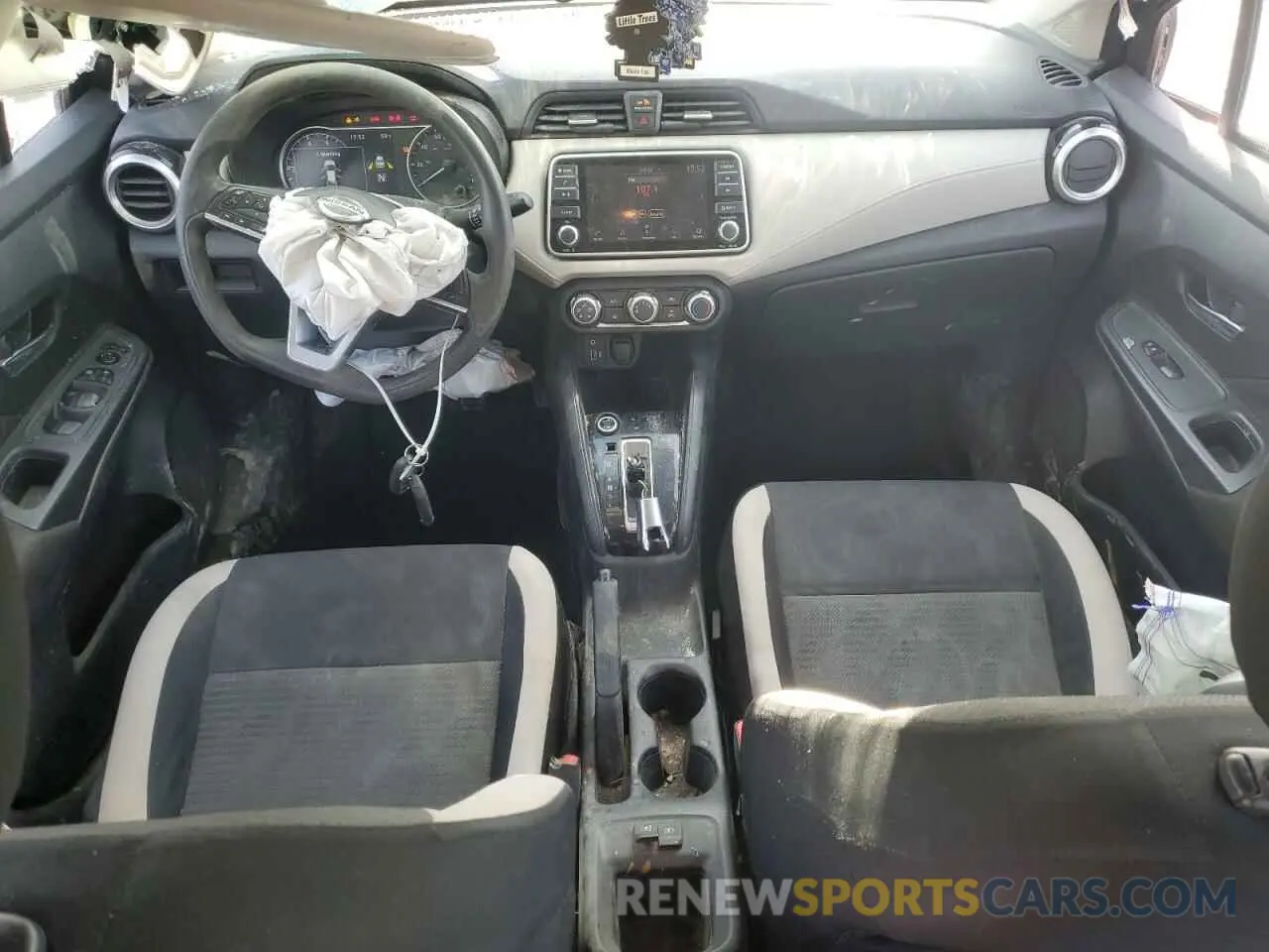 8 Photograph of a damaged car 3N1CN8EV9ML827296 NISSAN VERSA 2021