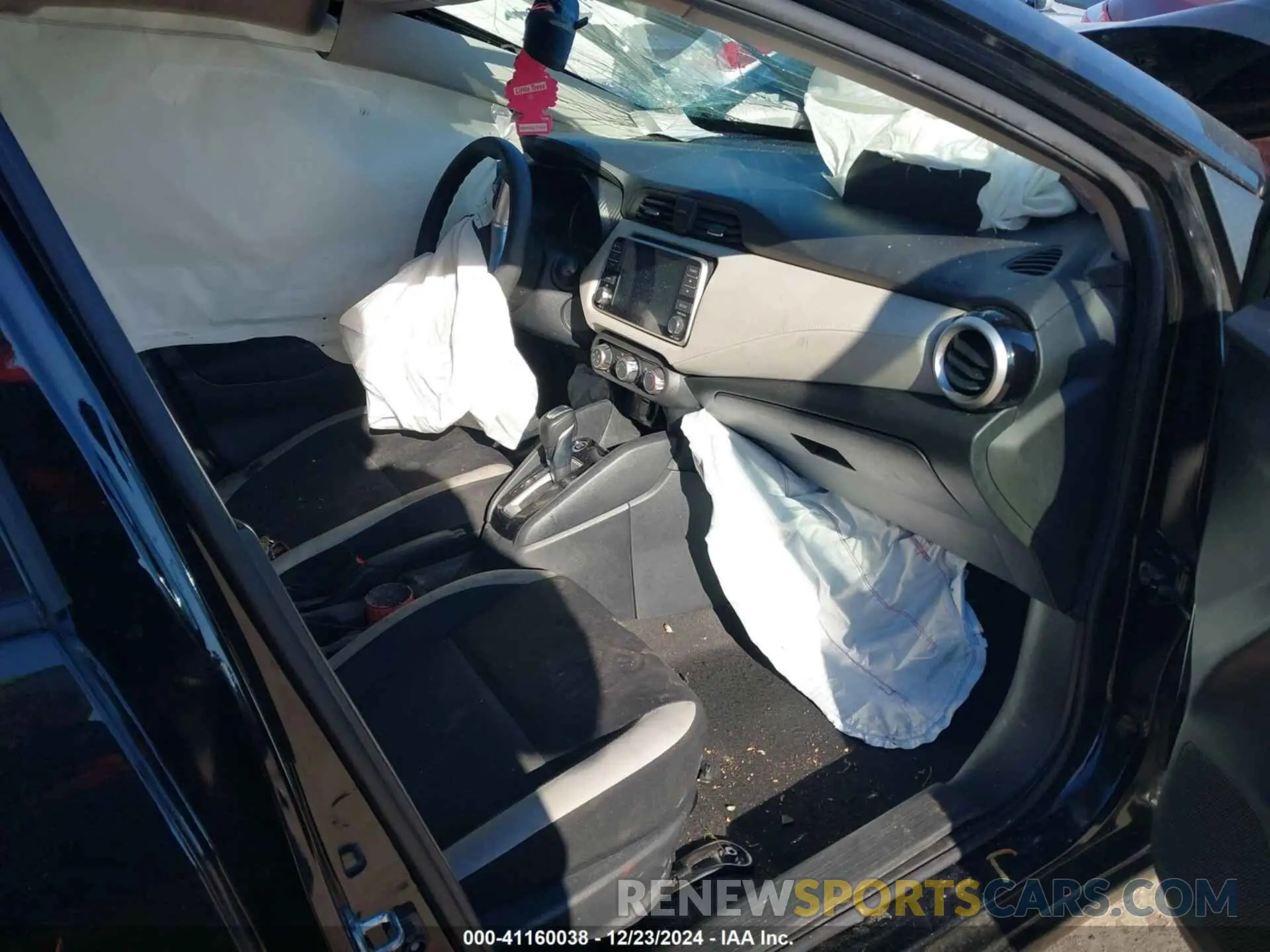 5 Photograph of a damaged car 3N1CN8EV9ML840520 NISSAN VERSA 2021