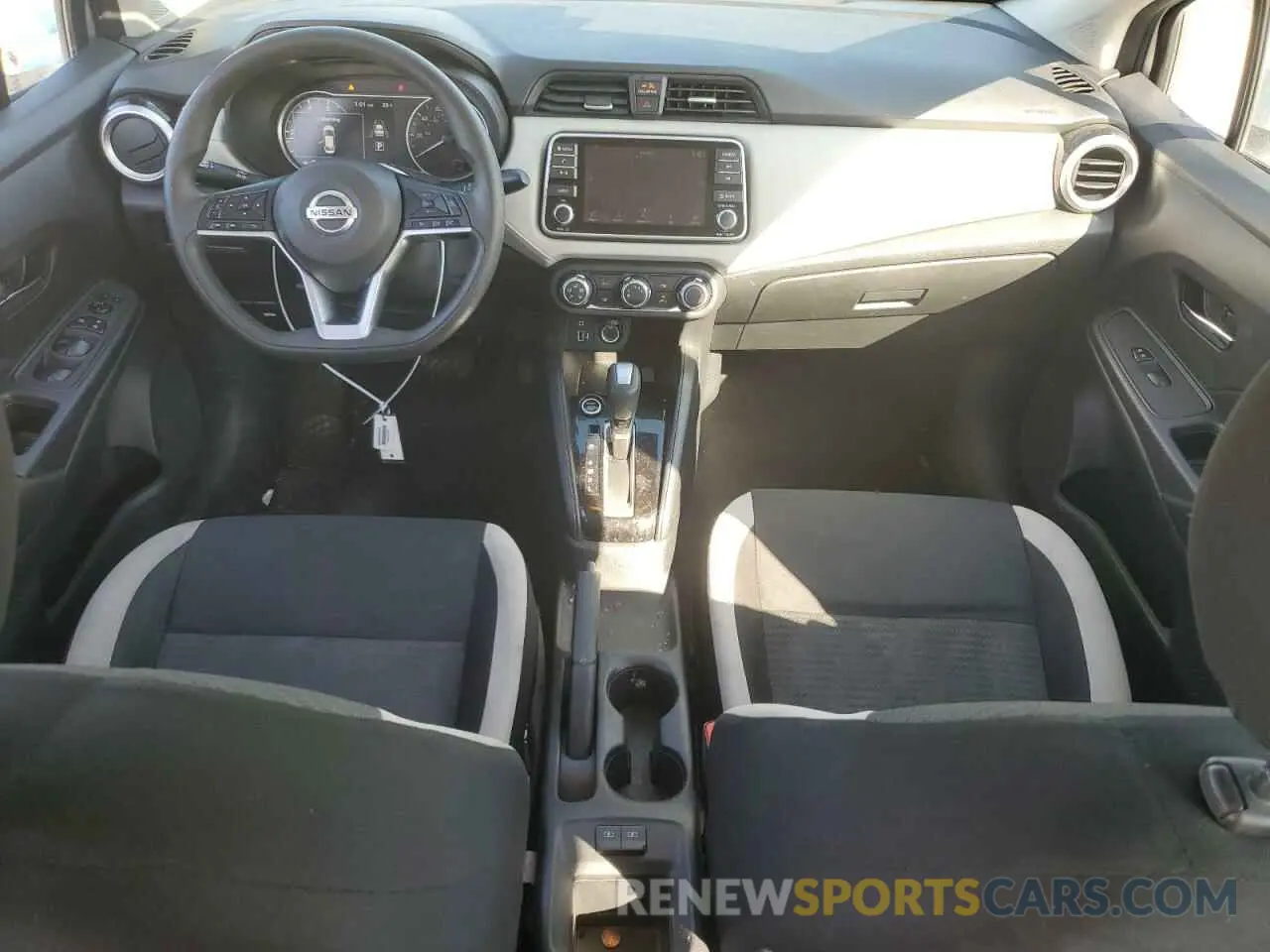 8 Photograph of a damaged car 3N1CN8EV9ML865546 NISSAN VERSA 2021