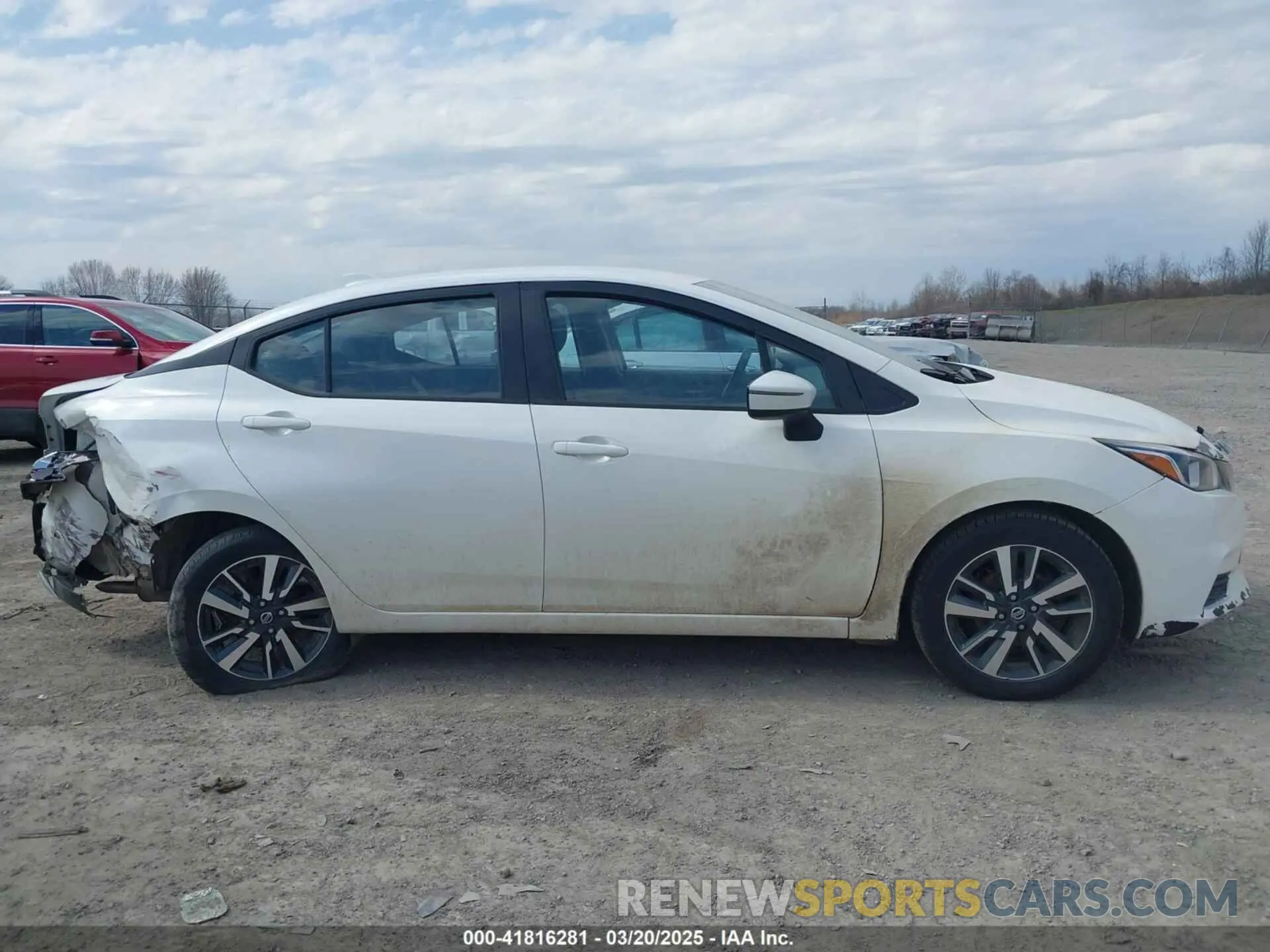 13 Photograph of a damaged car 3N1CN8EV9ML879690 NISSAN VERSA 2021