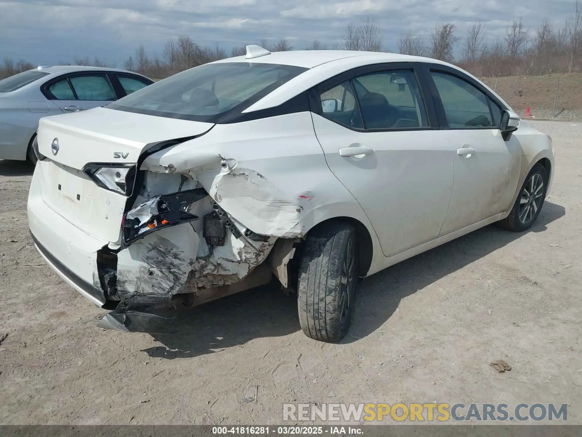 4 Photograph of a damaged car 3N1CN8EV9ML879690 NISSAN VERSA 2021