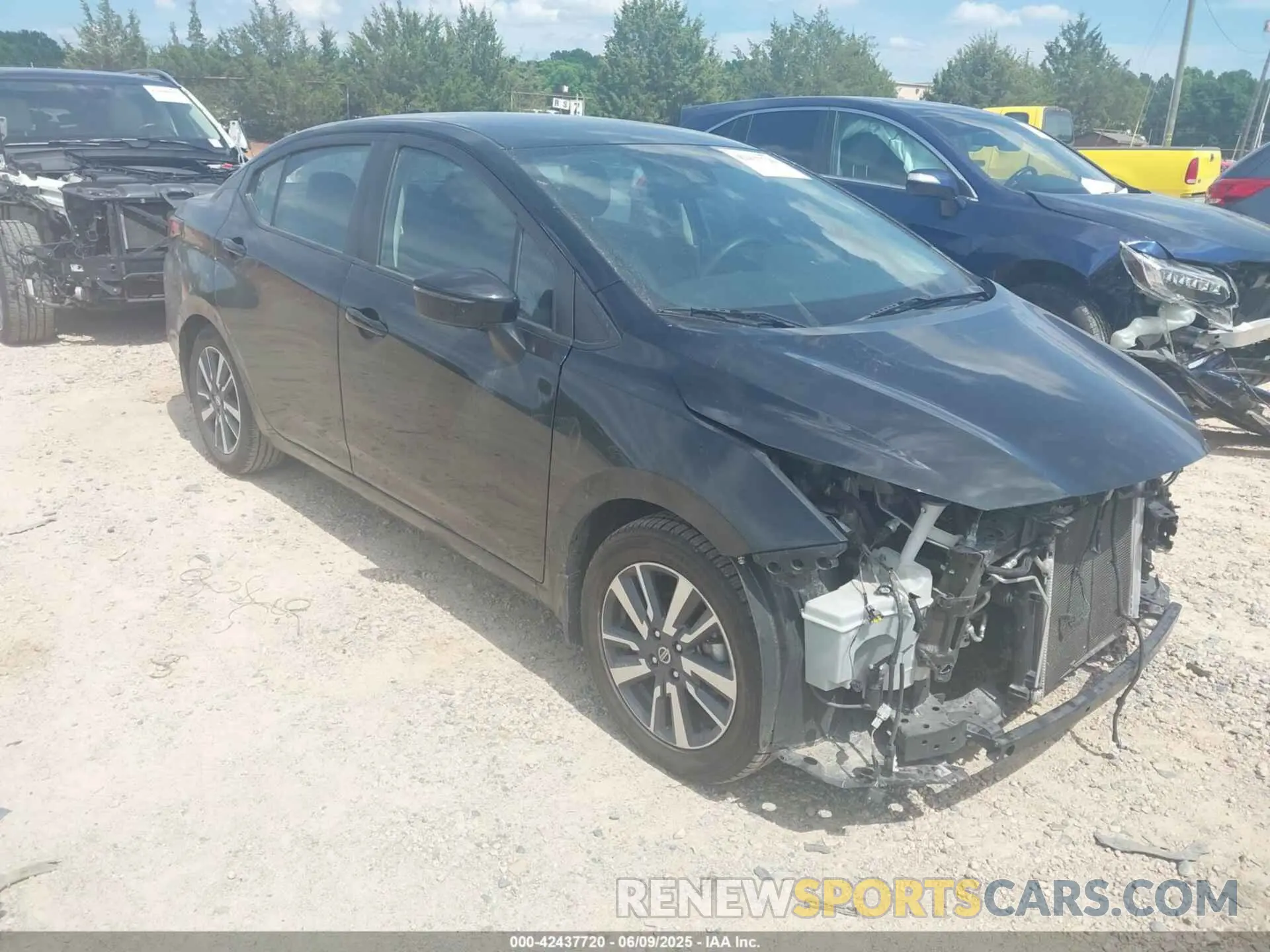 1 Photograph of a damaged car 3N1CN8EV9ML880919 NISSAN VERSA 2021