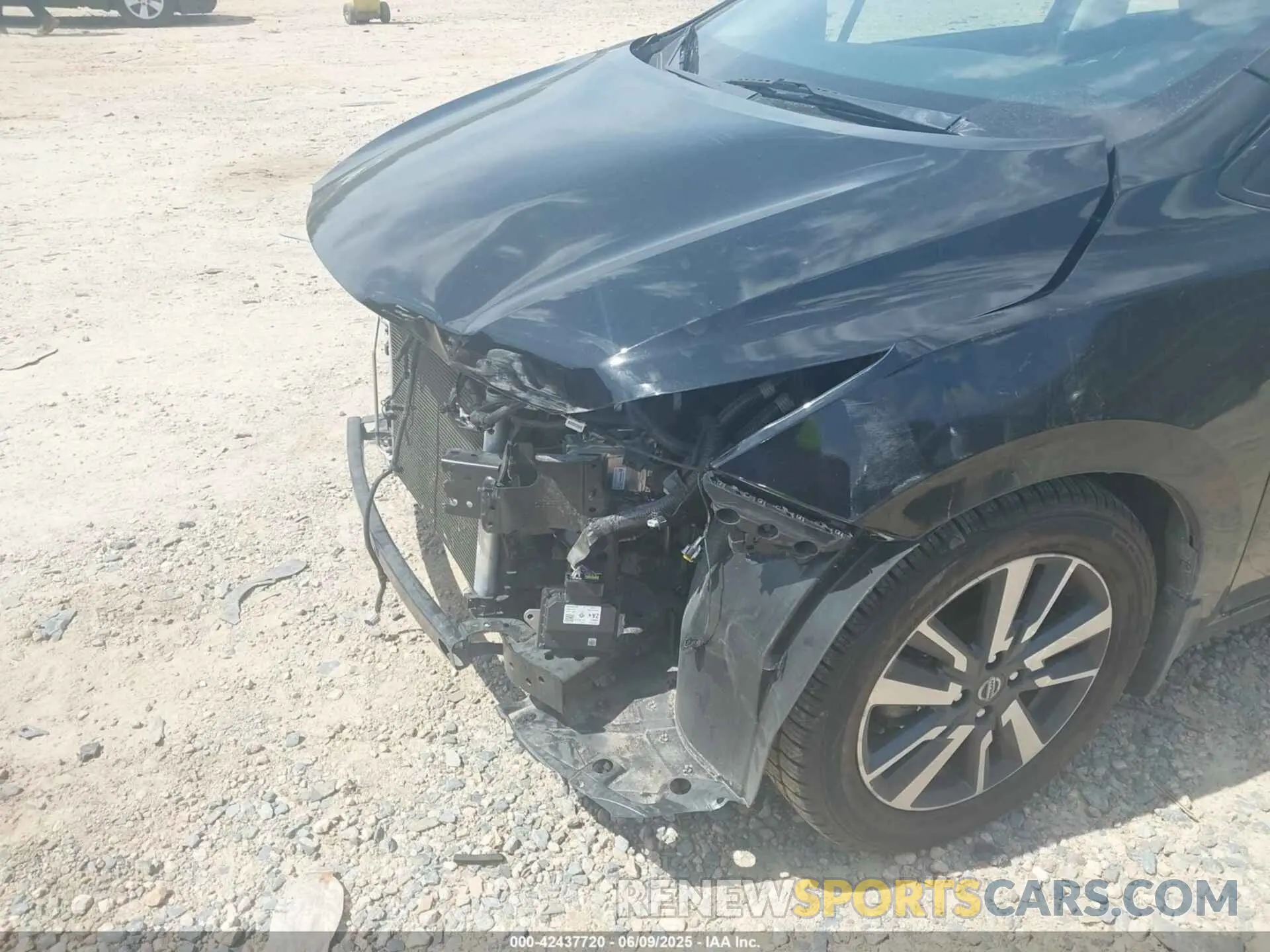 6 Photograph of a damaged car 3N1CN8EV9ML880919 NISSAN VERSA 2021