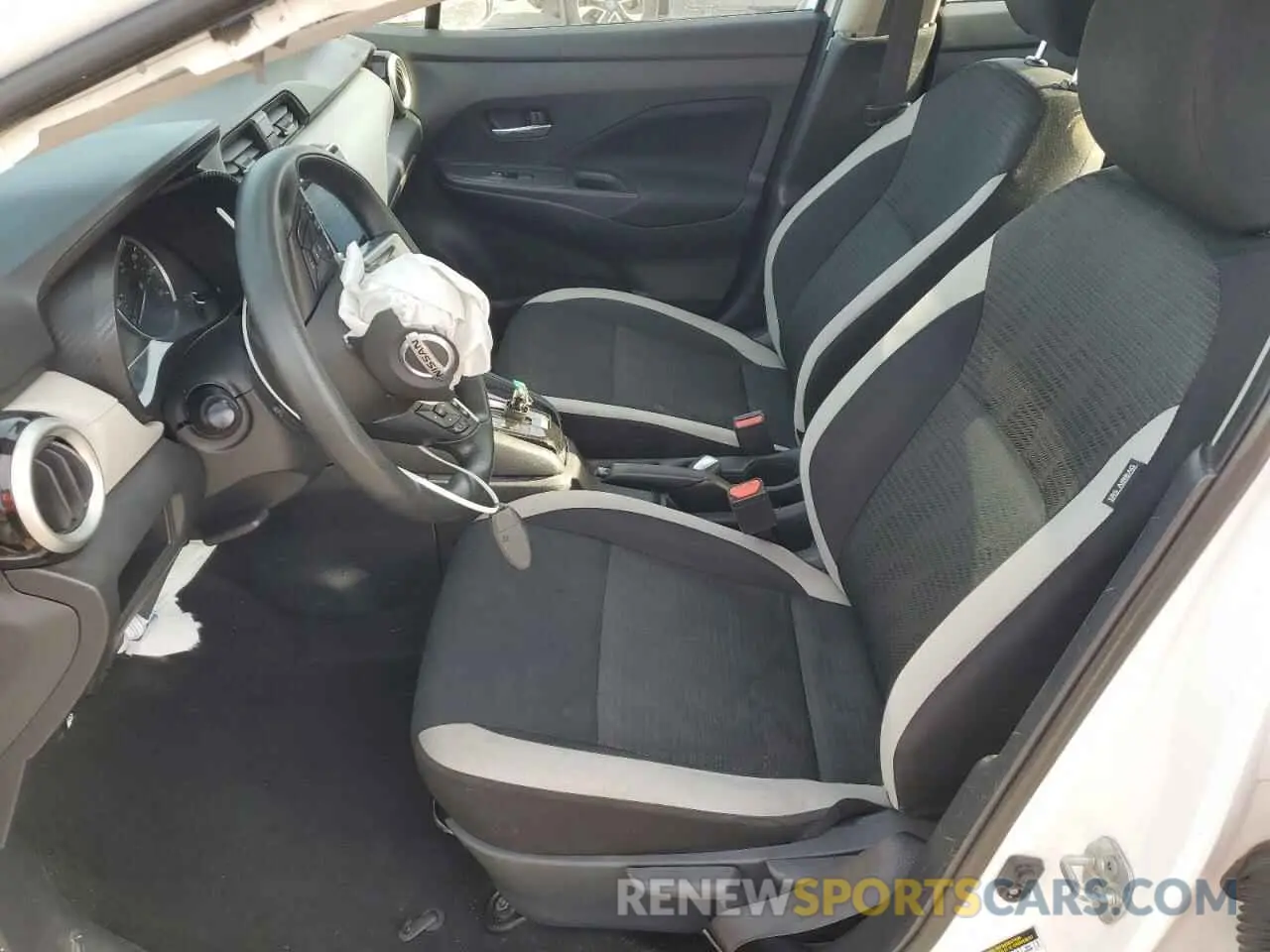 7 Photograph of a damaged car 3N1CN8EV9ML885649 NISSAN VERSA 2021