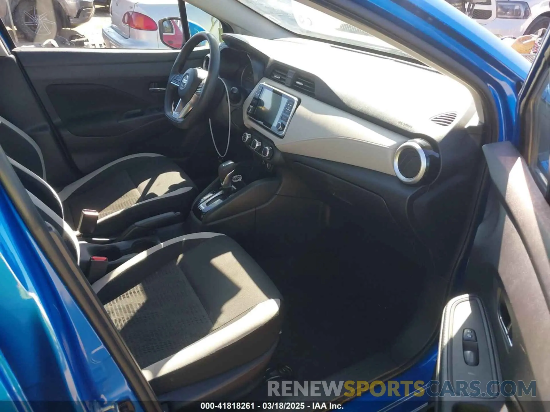 5 Photograph of a damaged car 3N1CN8EV9ML885716 NISSAN VERSA 2021