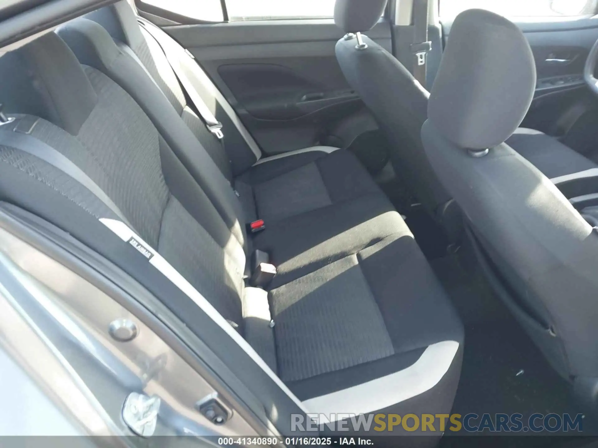 8 Photograph of a damaged car 3N1CN8EV9ML886249 NISSAN VERSA 2021