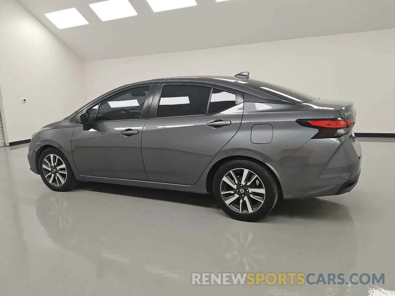 2 Photograph of a damaged car 3N1CN8EVXML821071 NISSAN VERSA 2021