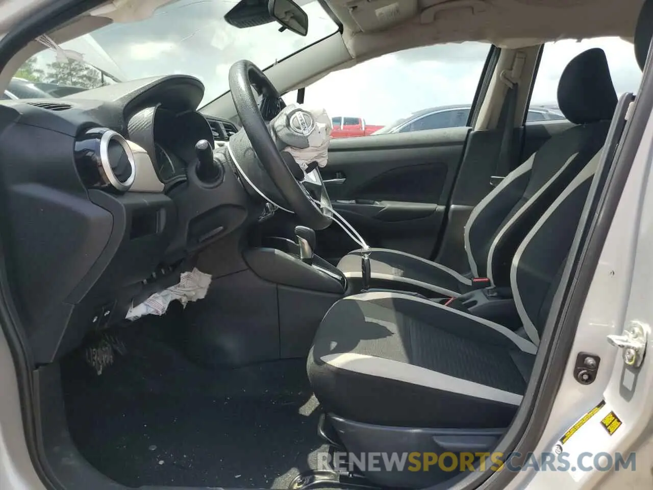 7 Photograph of a damaged car 3N1CN8EVXML847475 NISSAN VERSA 2021