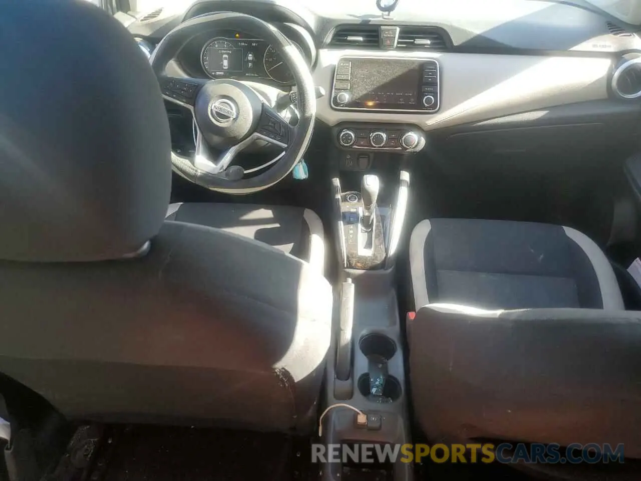8 Photograph of a damaged car 3N1CN8EVXML852045 NISSAN VERSA 2021