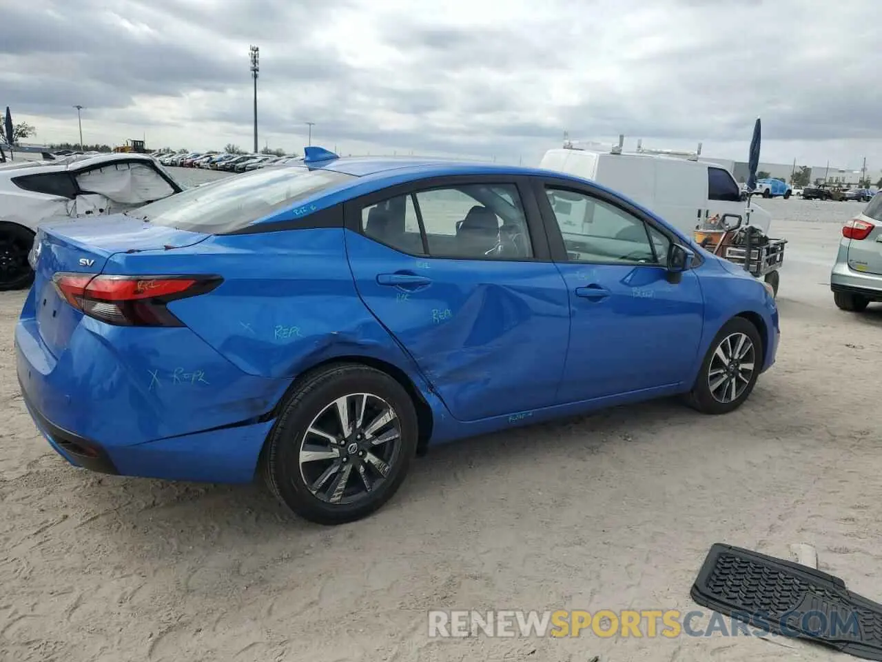 3 Photograph of a damaged car 3N1CN8EVXML856094 NISSAN VERSA 2021