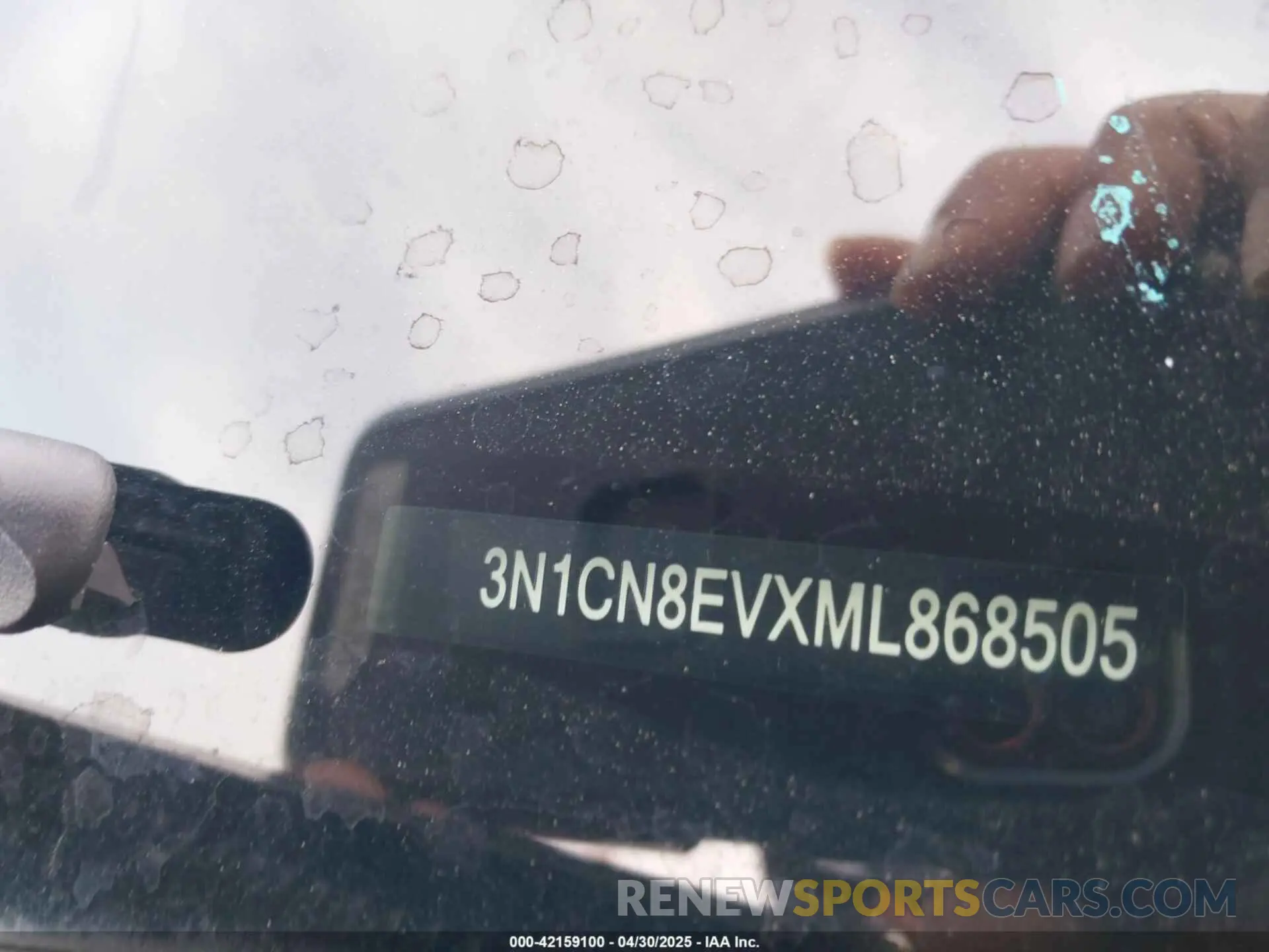 9 Photograph of a damaged car 3N1CN8EVXML868505 NISSAN VERSA 2021