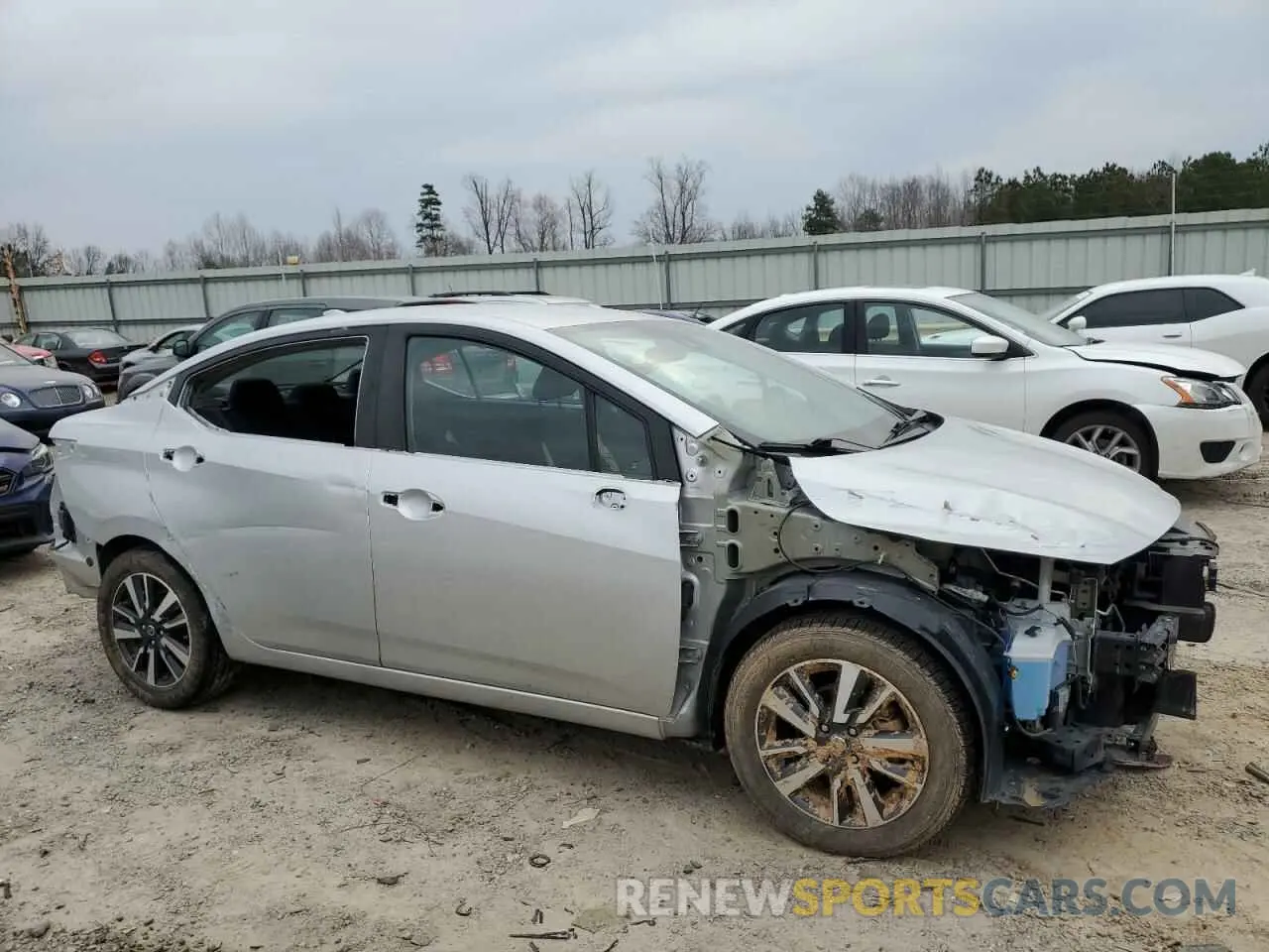 4 Photograph of a damaged car 3N1CN8EVXML873011 NISSAN VERSA 2021