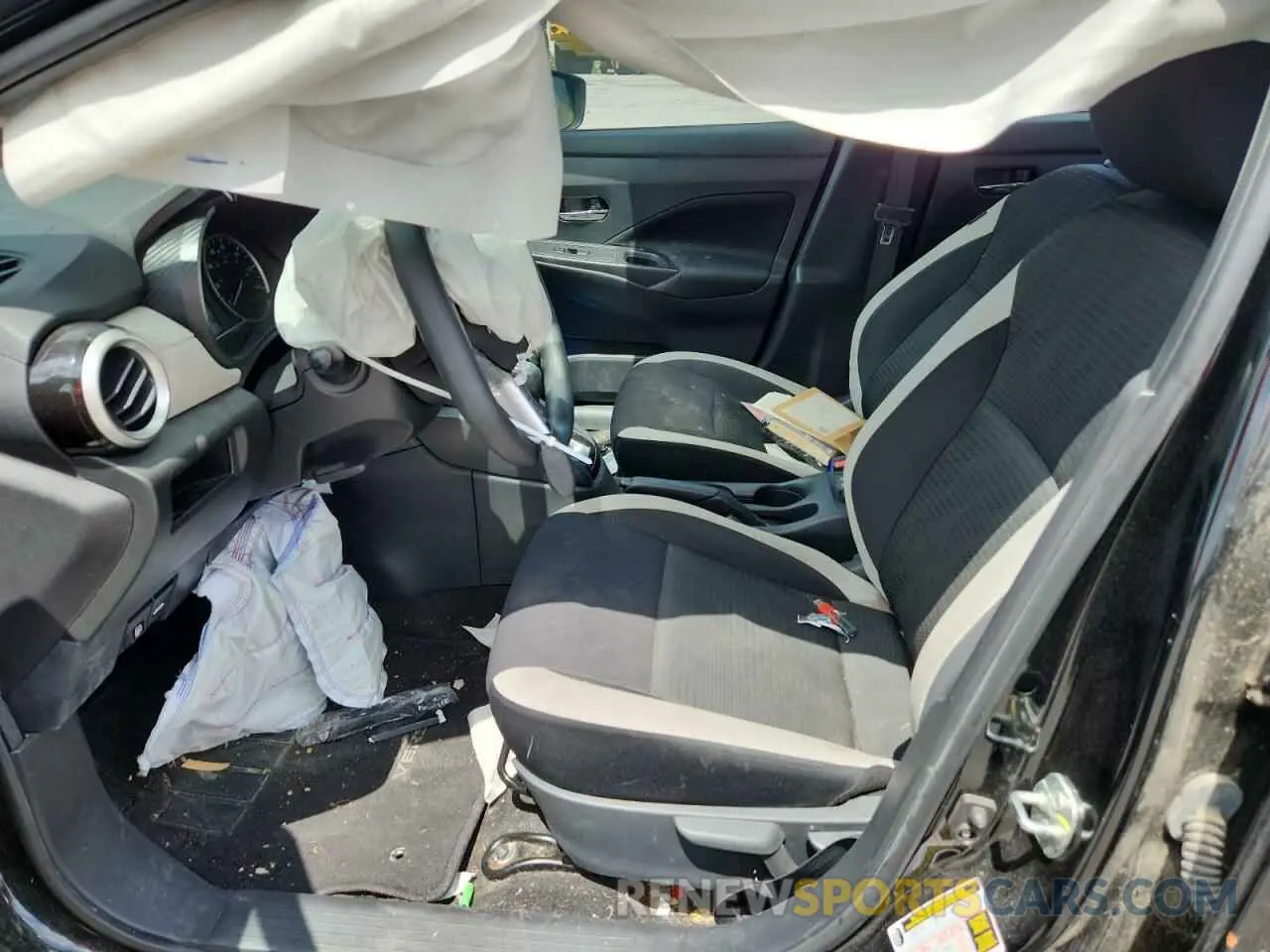 7 Photograph of a damaged car 3N1CN8EVXML881853 NISSAN VERSA 2021