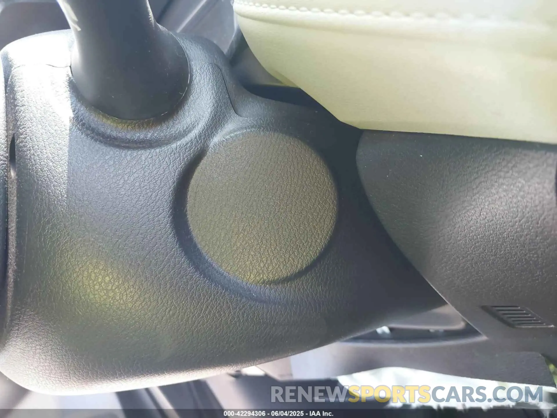 11 Photograph of a damaged car 3N1CN8EVXML884638 NISSAN VERSA 2021