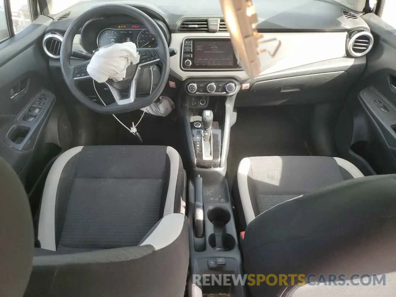 8 Photograph of a damaged car 3N1CN8EVXML885871 NISSAN VERSA 2021