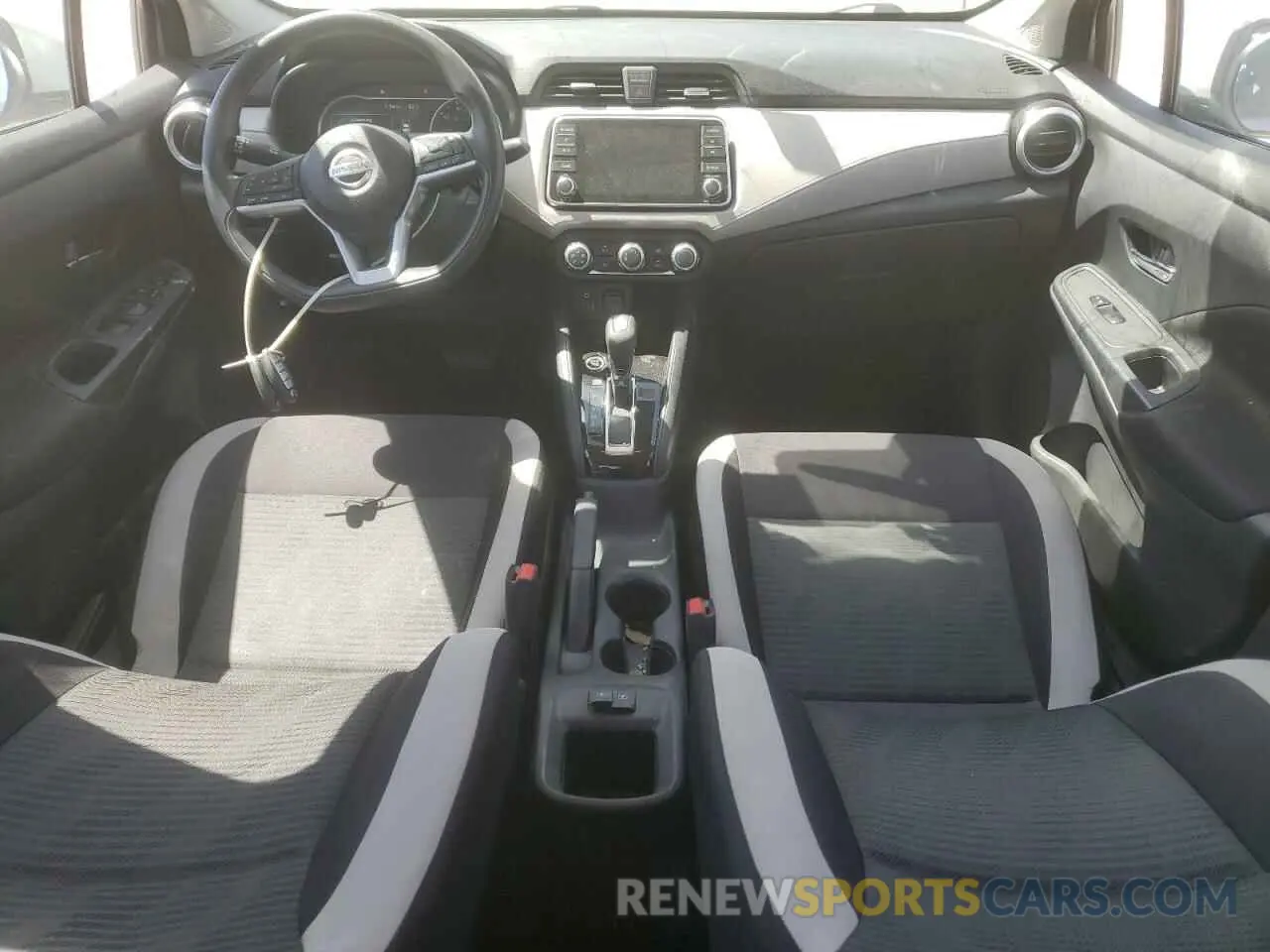 8 Photograph of a damaged car 3N1CN8EVXML886566 NISSAN VERSA 2021