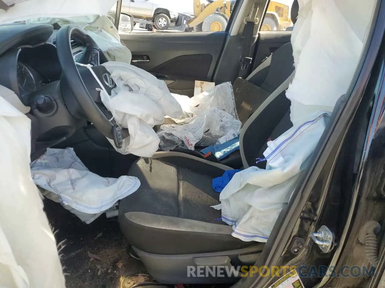 7 Photograph of a damaged car 3N1CN8EVXML889855 NISSAN VERSA 2021