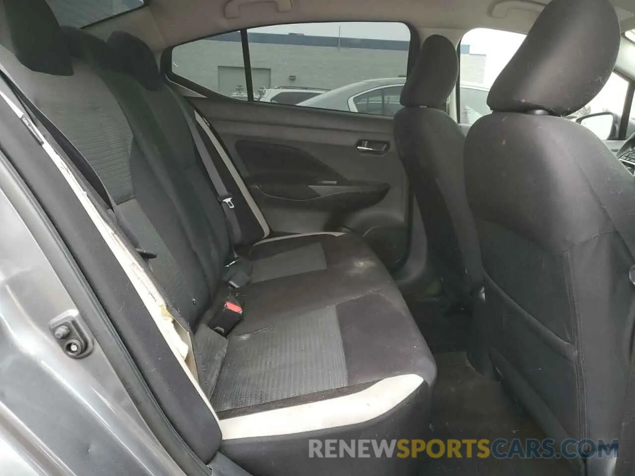 10 Photograph of a damaged car 3N1CN8EVXML892092 NISSAN VERSA 2021