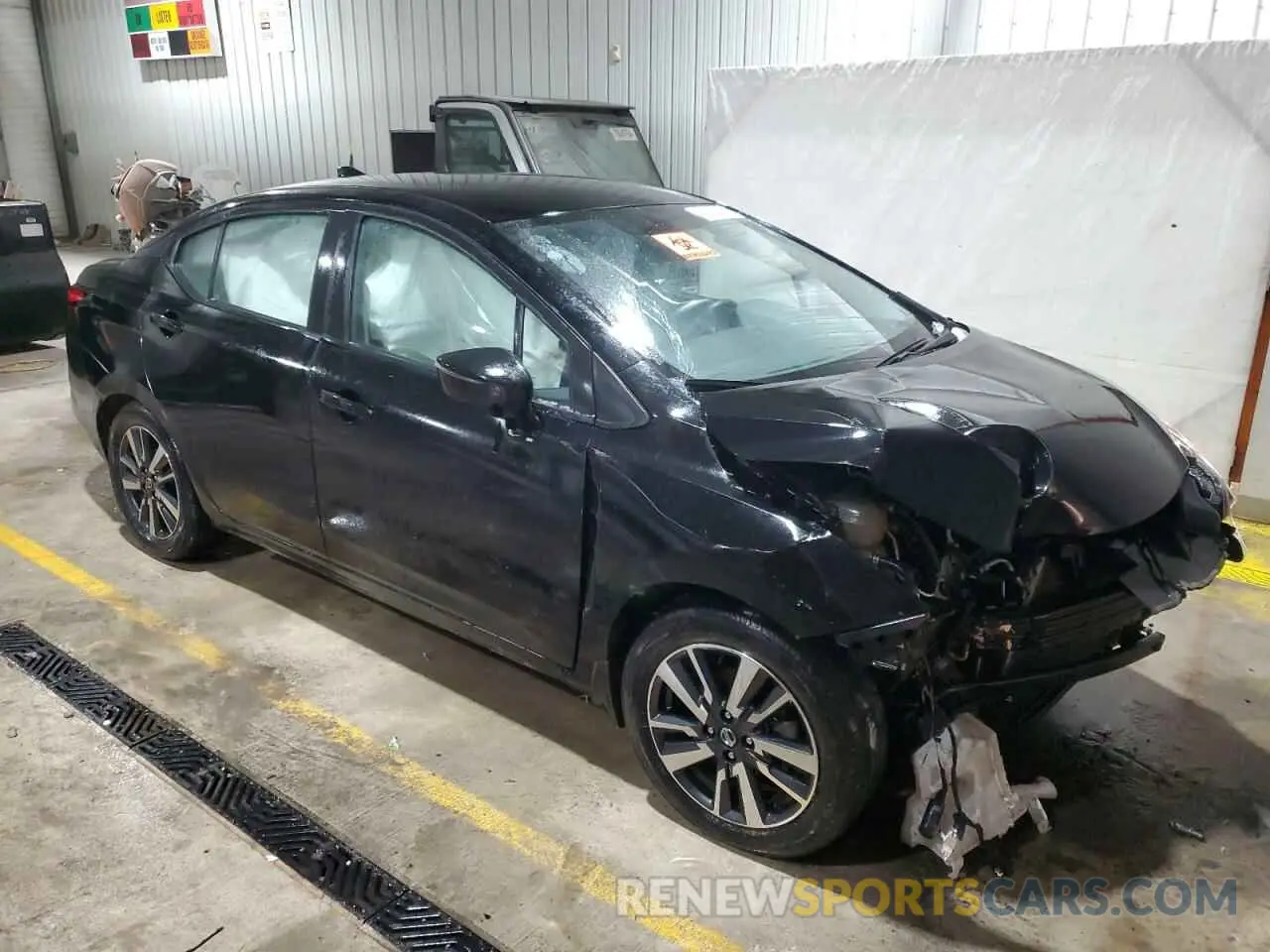 4 Photograph of a damaged car 3N1CN8EVXML894666 NISSAN VERSA 2021