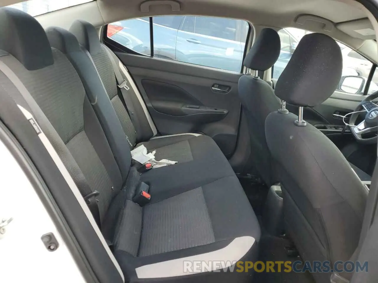 10 Photograph of a damaged car 3N1CN8EVXML896255 NISSAN VERSA 2021