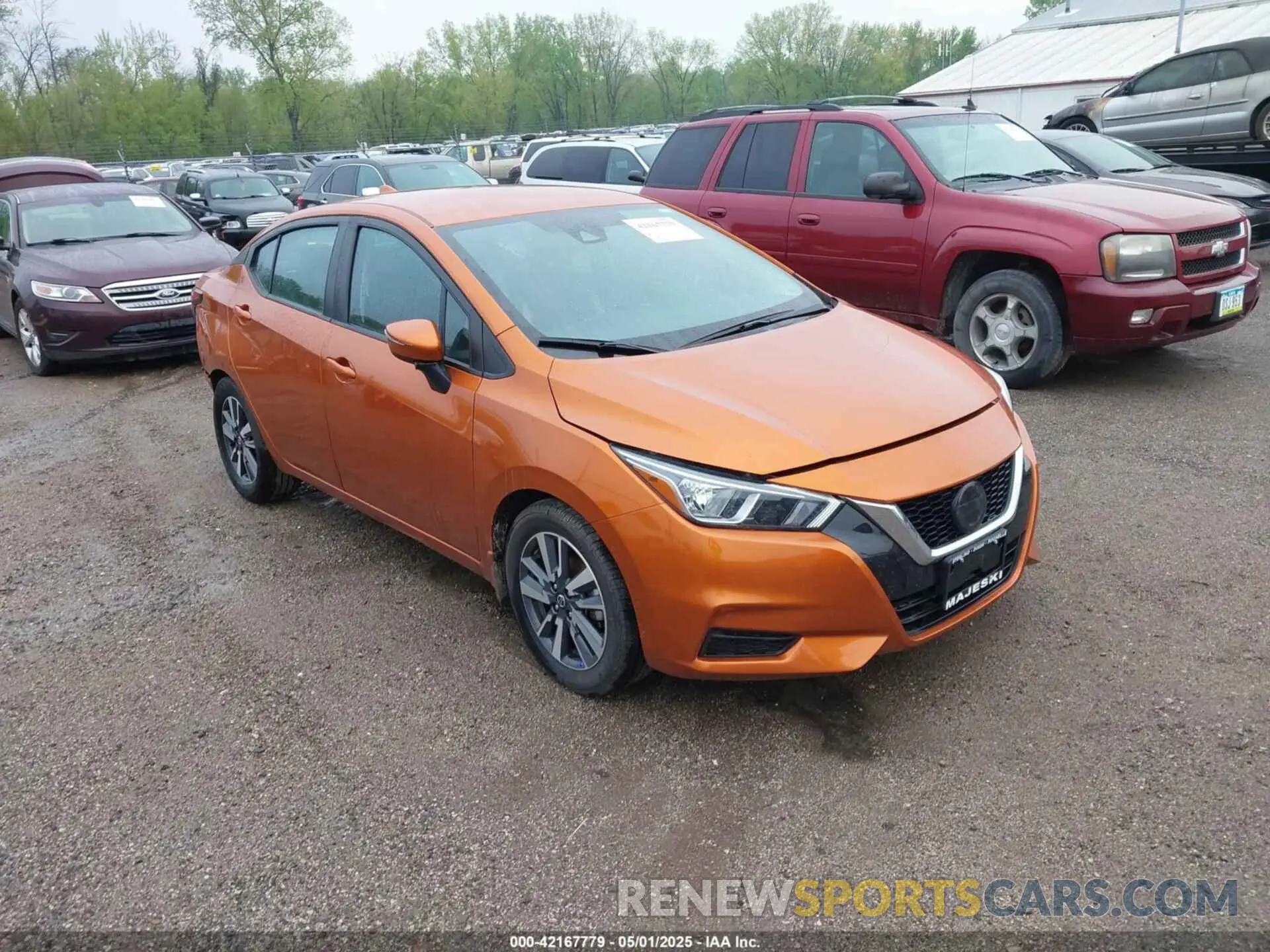 1 Photograph of a damaged car 3N1CN8EVXML917542 NISSAN VERSA 2021