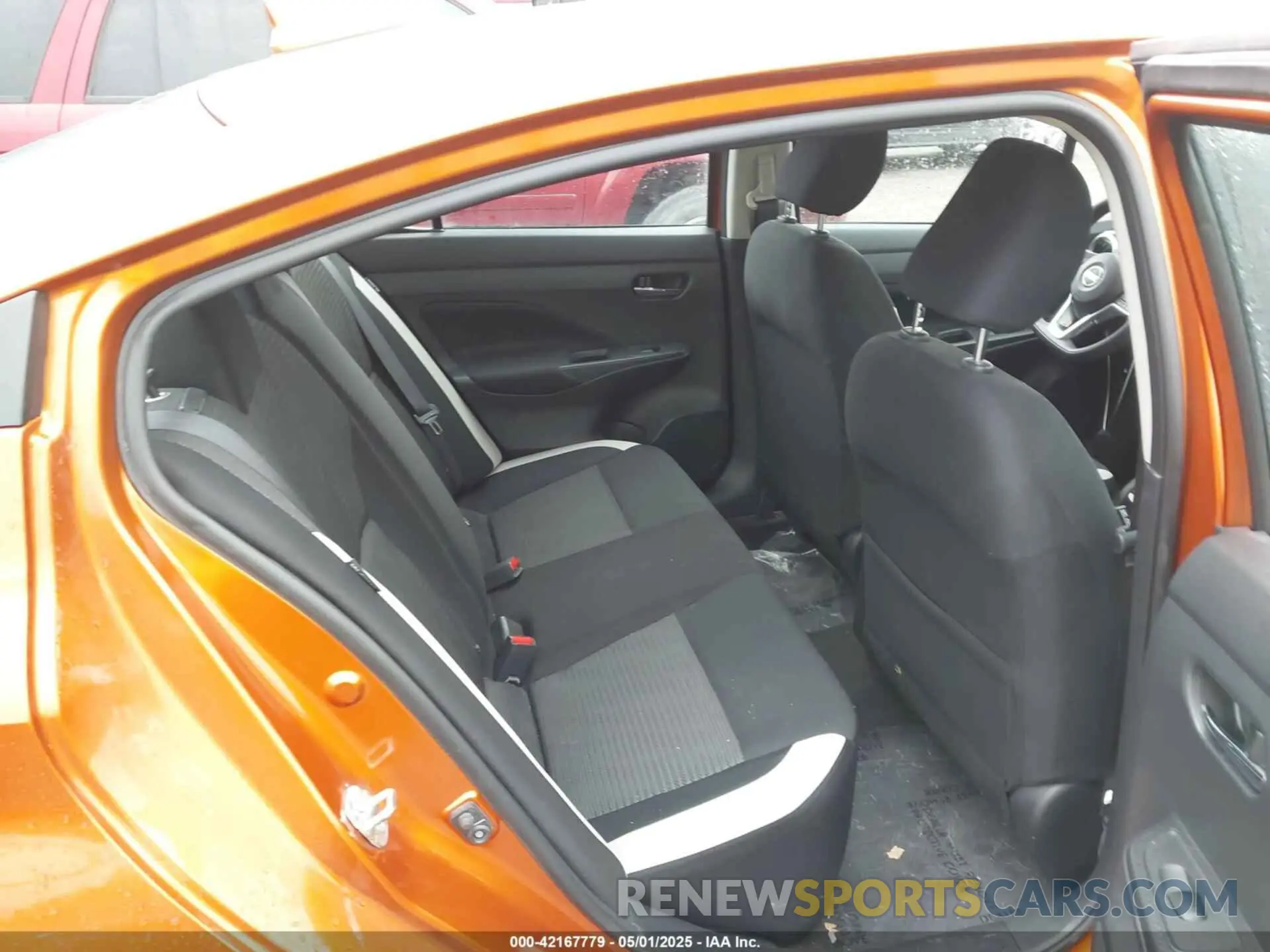 8 Photograph of a damaged car 3N1CN8EVXML917542 NISSAN VERSA 2021