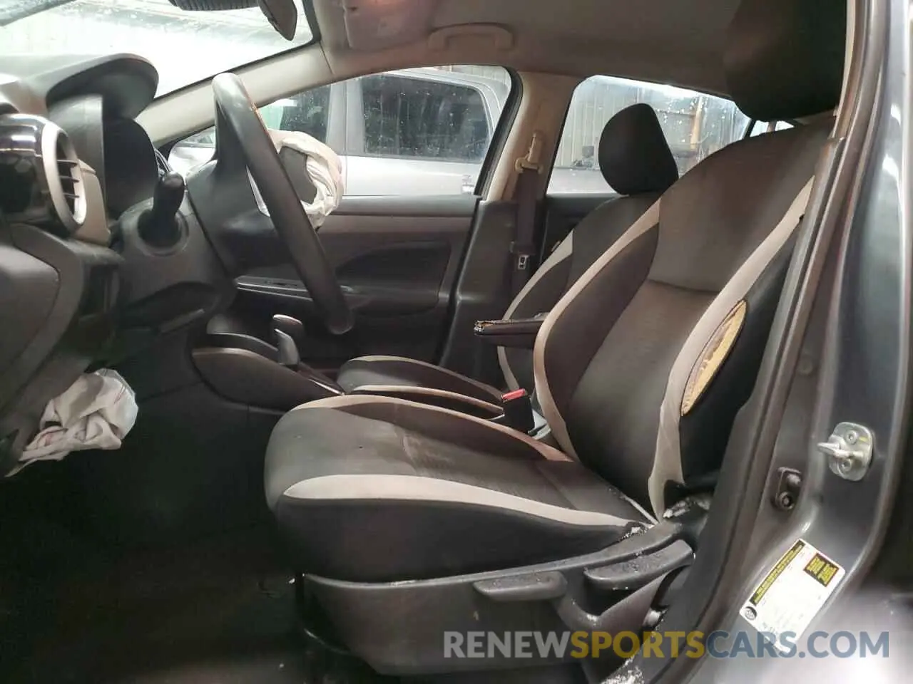 7 Photograph of a damaged car 3N1CN8EVXML924670 NISSAN VERSA 2021