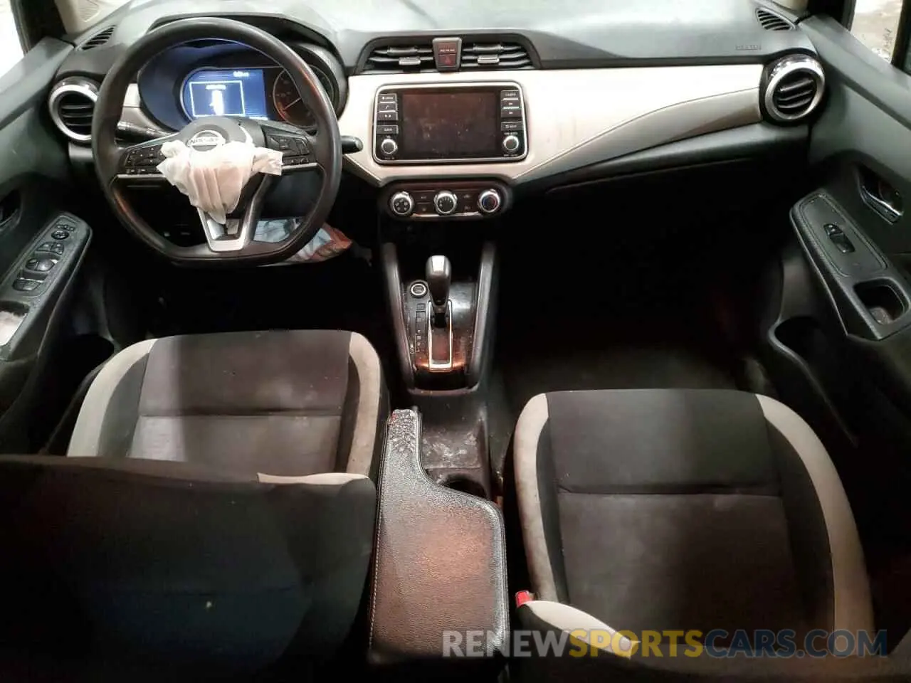 8 Photograph of a damaged car 3N1CN8EVXML924670 NISSAN VERSA 2021