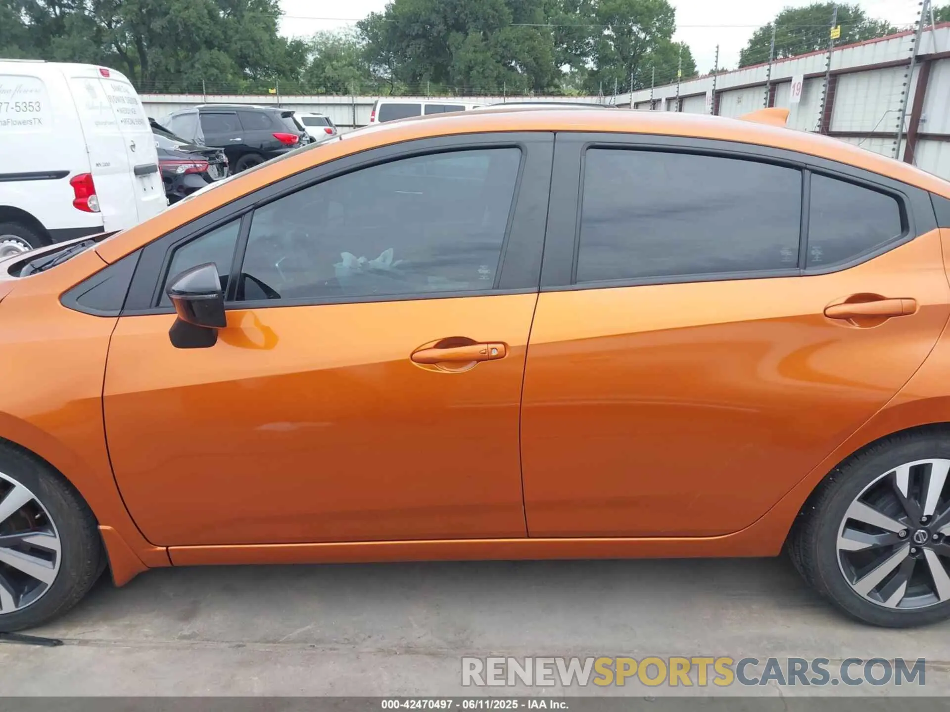 15 Photograph of a damaged car 3N1CN8FV0ML897199 NISSAN VERSA 2021
