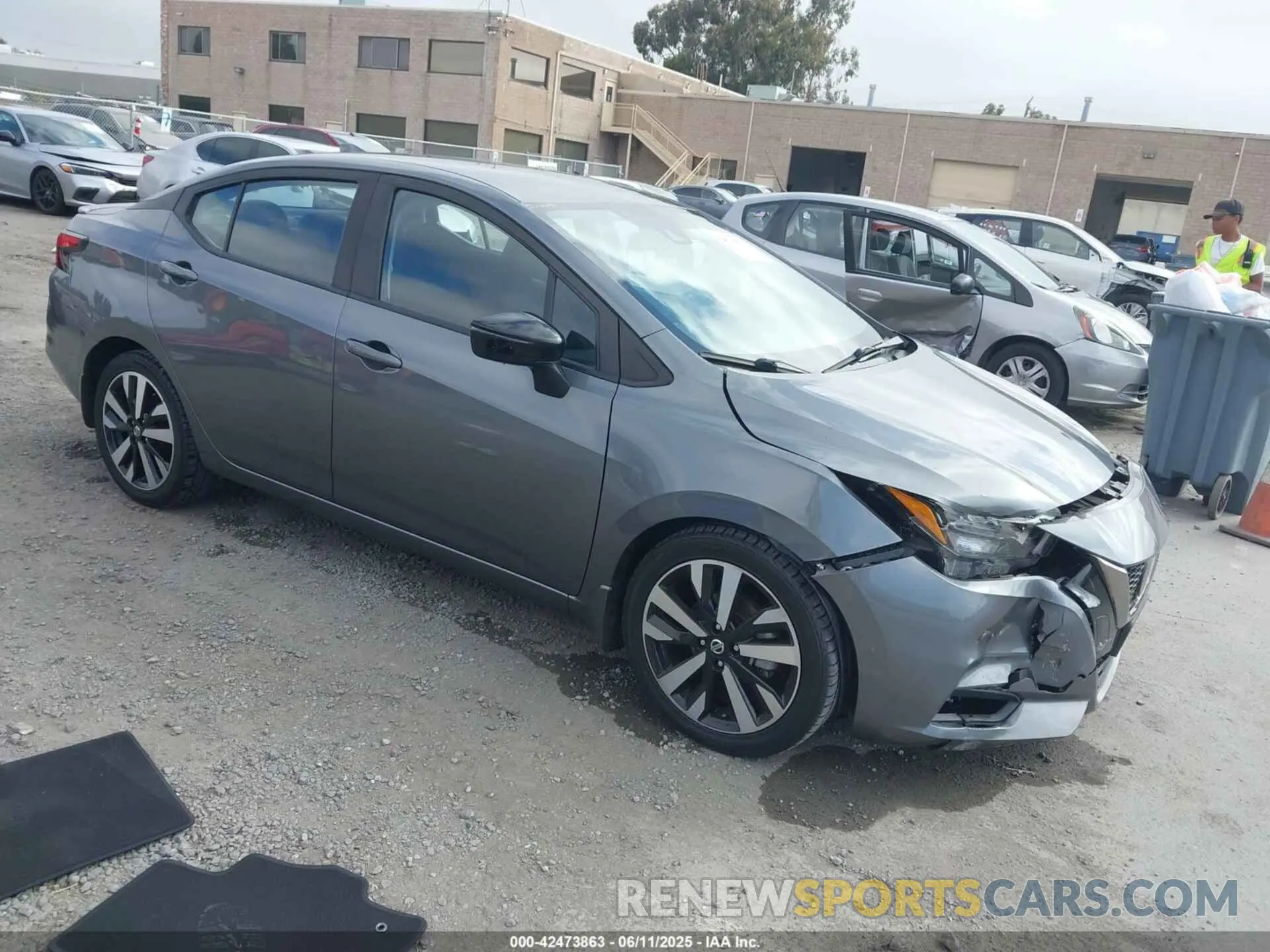 1 Photograph of a damaged car 3N1CN8FV0ML924370 NISSAN VERSA 2021