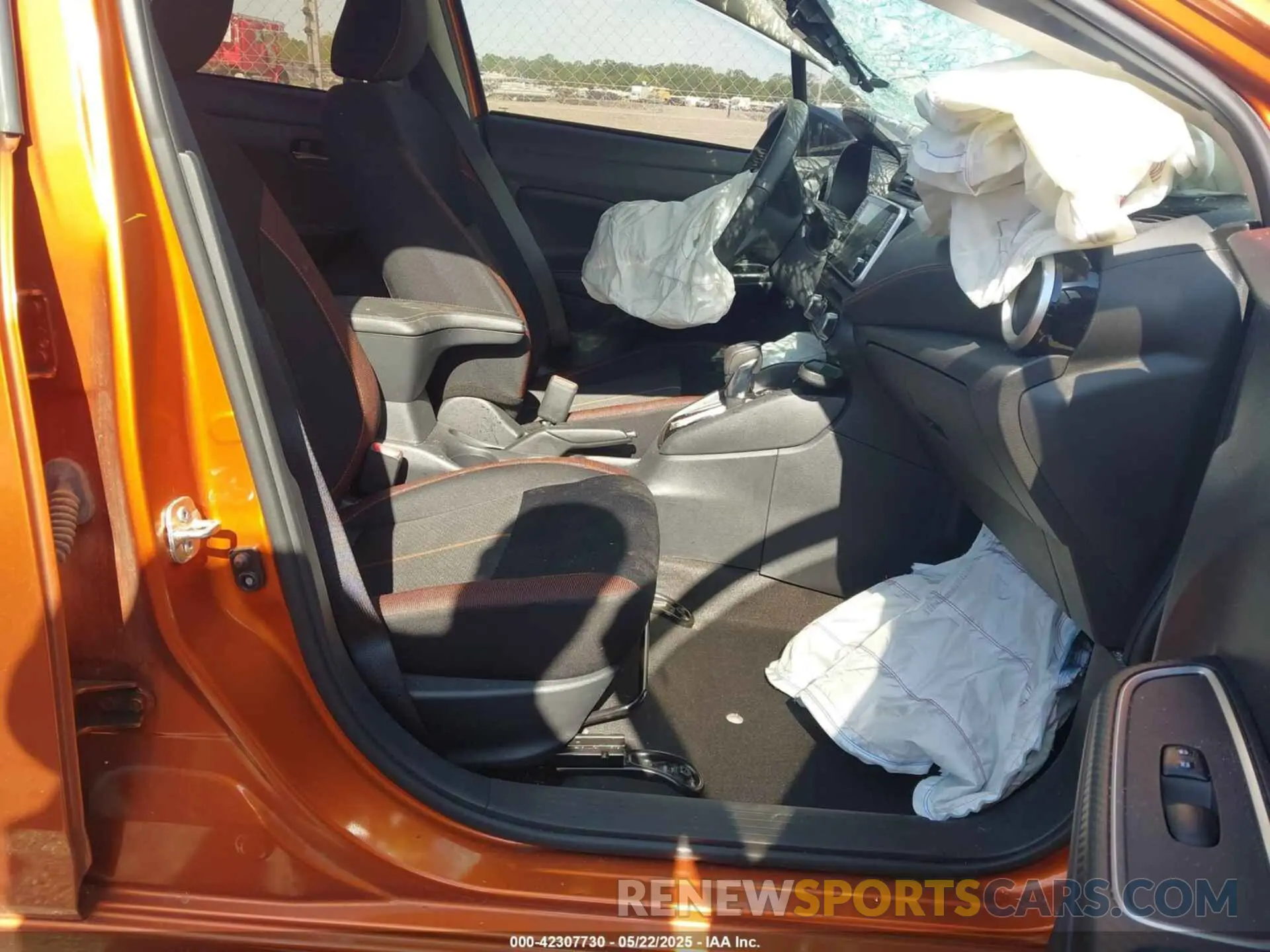 5 Photograph of a damaged car 3N1CN8FV0ML925969 NISSAN VERSA 2021