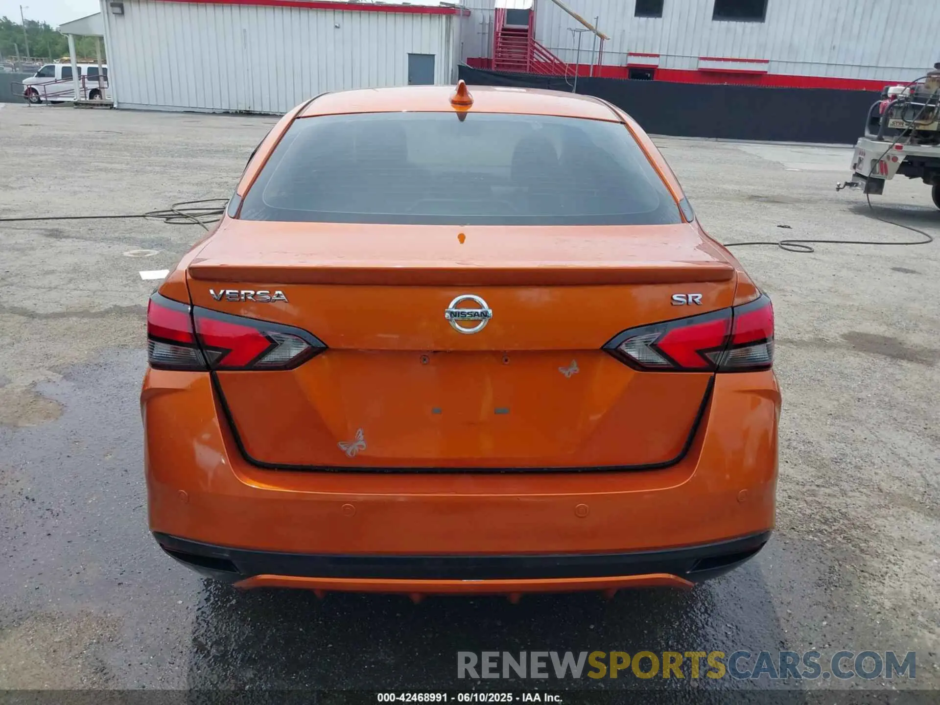 16 Photograph of a damaged car 3N1CN8FV1ML813682 NISSAN VERSA 2021