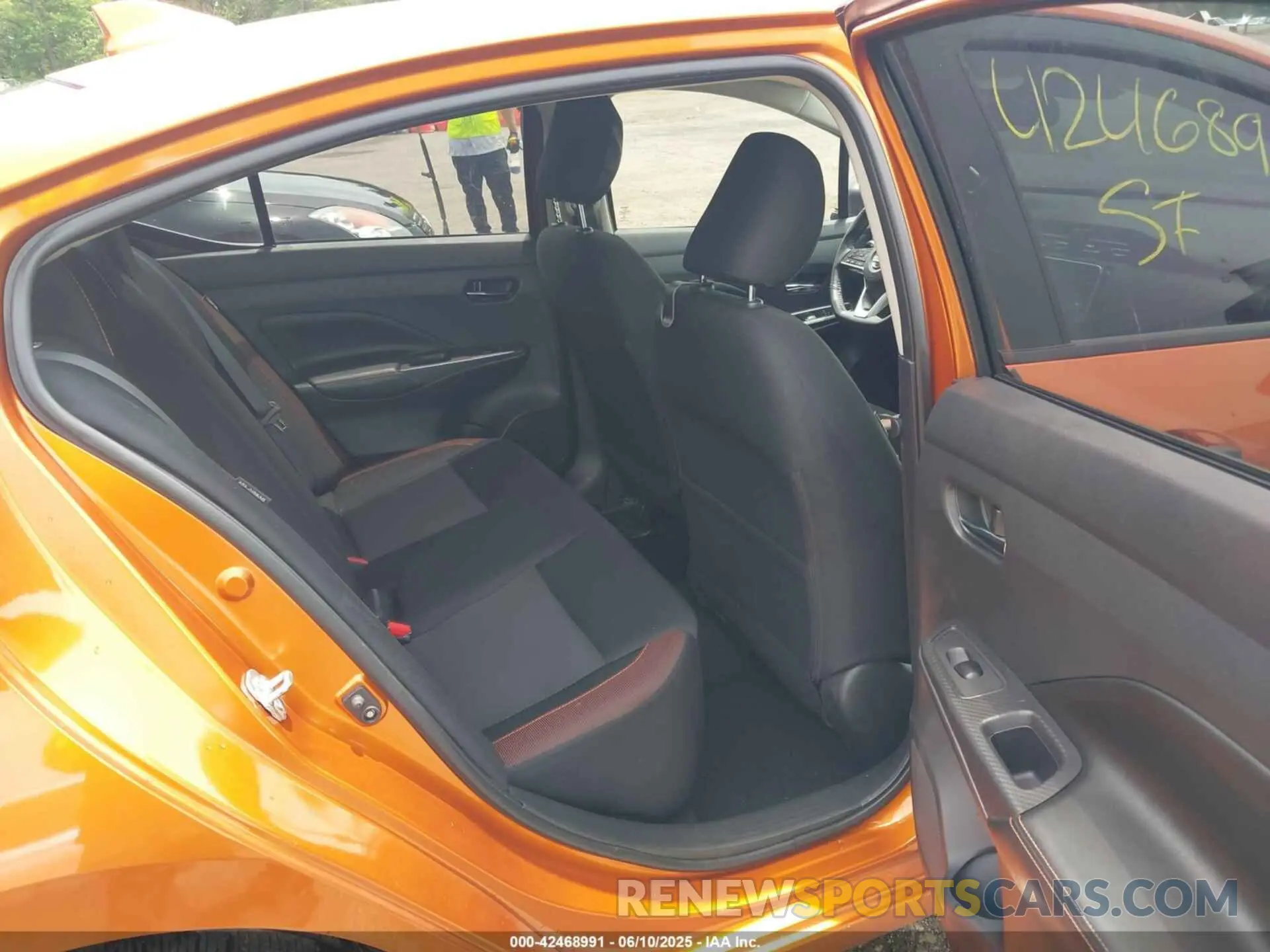8 Photograph of a damaged car 3N1CN8FV1ML813682 NISSAN VERSA 2021