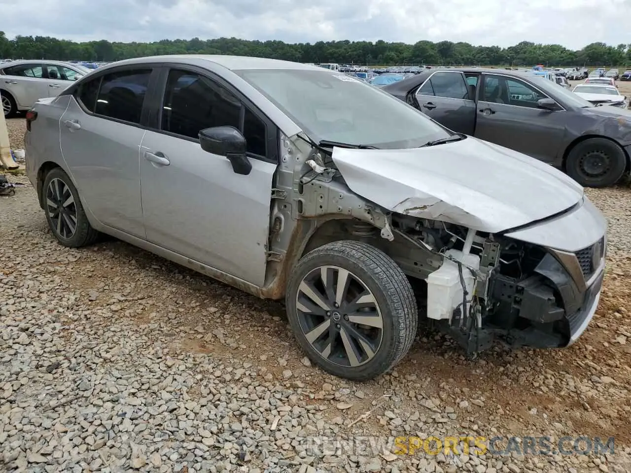 4 Photograph of a damaged car 3N1CN8FV3ML894605 NISSAN VERSA 2021