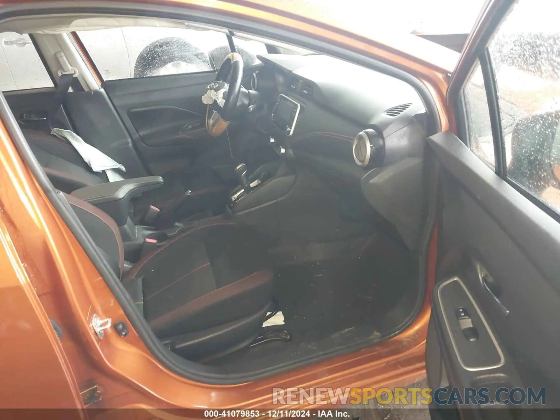 5 Photograph of a damaged car 3N1CN8FV3ML916179 NISSAN VERSA 2021