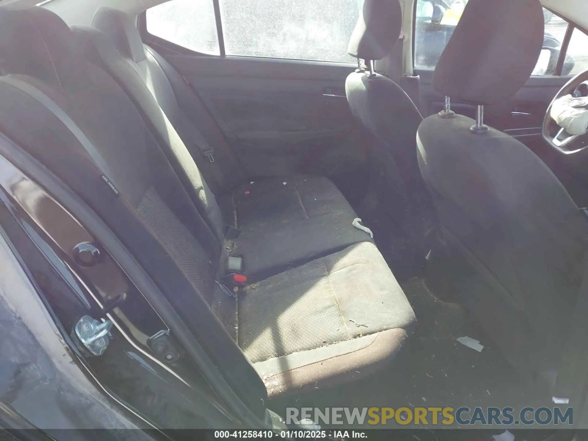 8 Photograph of a damaged car 3N1CN8FV4ML818665 NISSAN VERSA 2021