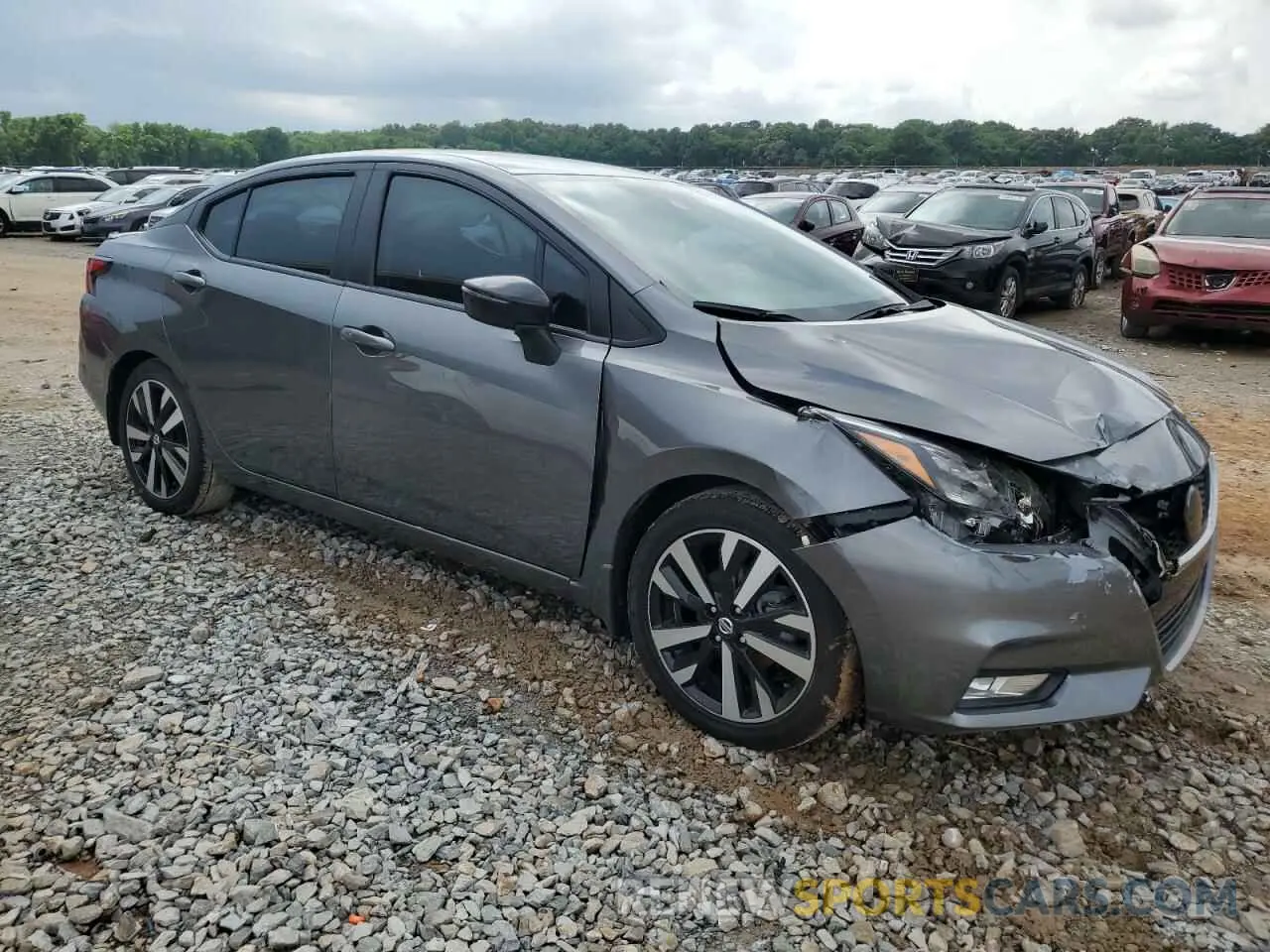4 Photograph of a damaged car 3N1CN8FV4ML913498 NISSAN VERSA 2021