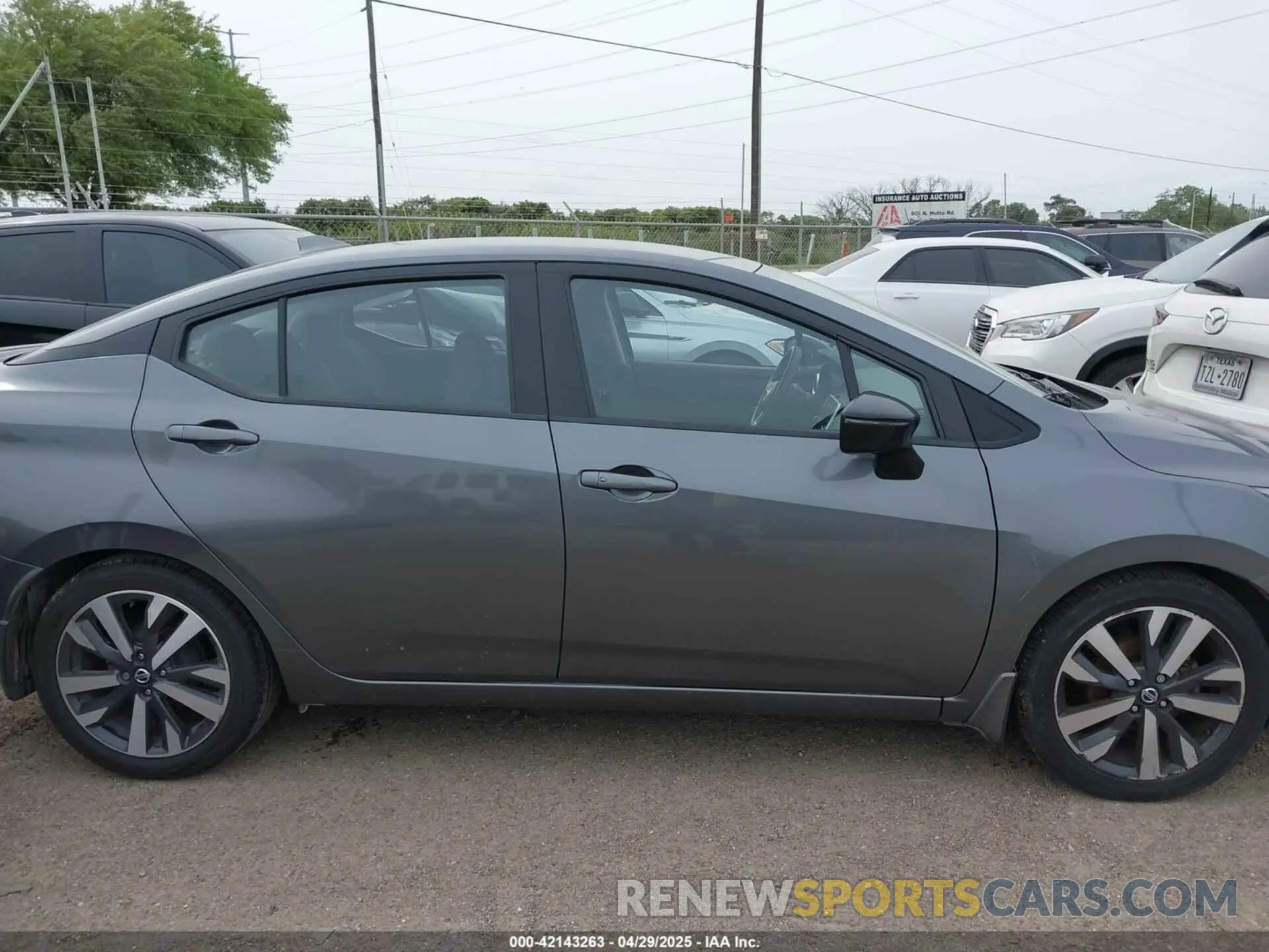 12 Photograph of a damaged car 3N1CN8FV8ML817521 NISSAN VERSA 2021