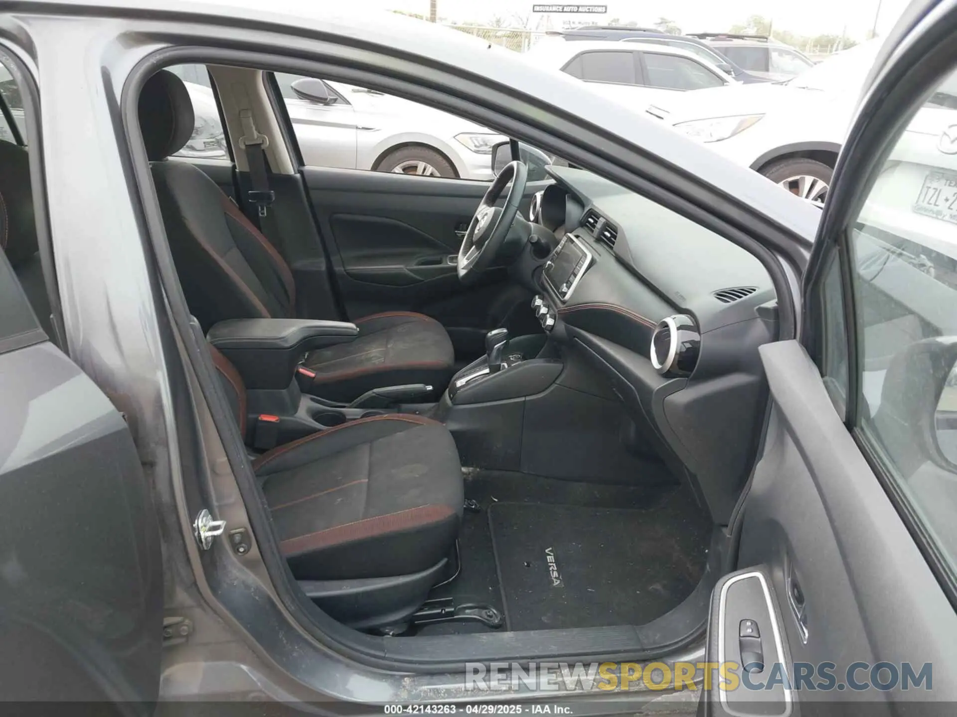 5 Photograph of a damaged car 3N1CN8FV8ML817521 NISSAN VERSA 2021