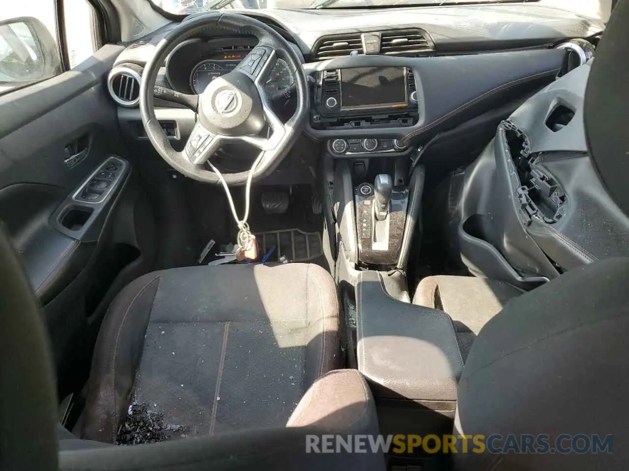 8 Photograph of a damaged car 3N1CN8FV9ML924755 NISSAN VERSA 2021