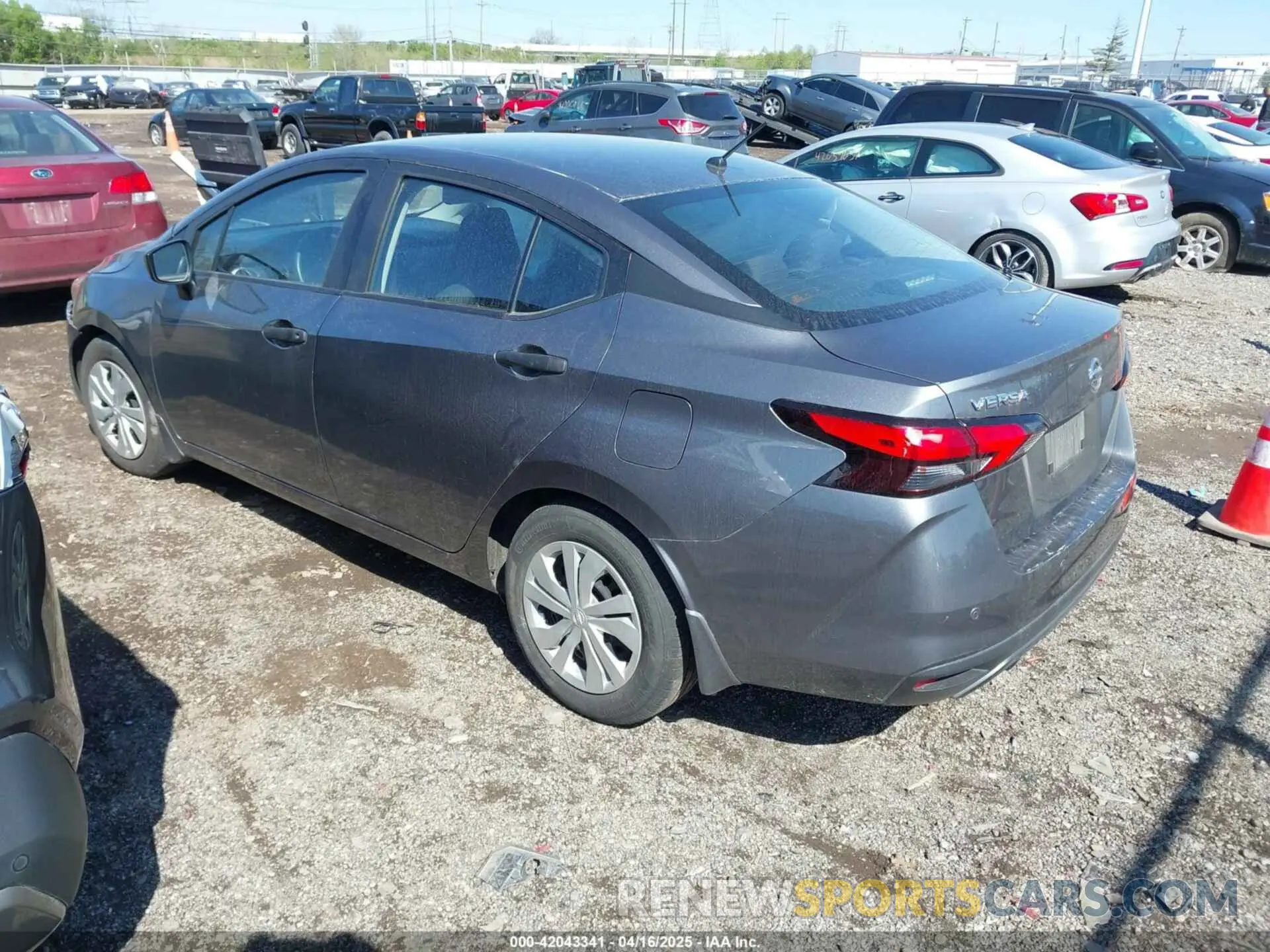 3 Photograph of a damaged car 3N1CN8DV0NL832521 NISSAN VERSA 2022