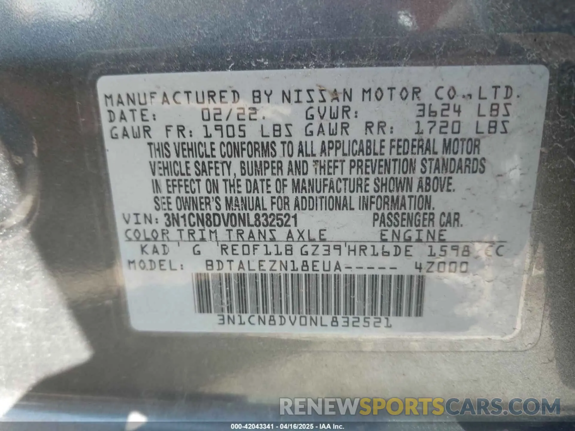 9 Photograph of a damaged car 3N1CN8DV0NL832521 NISSAN VERSA 2022
